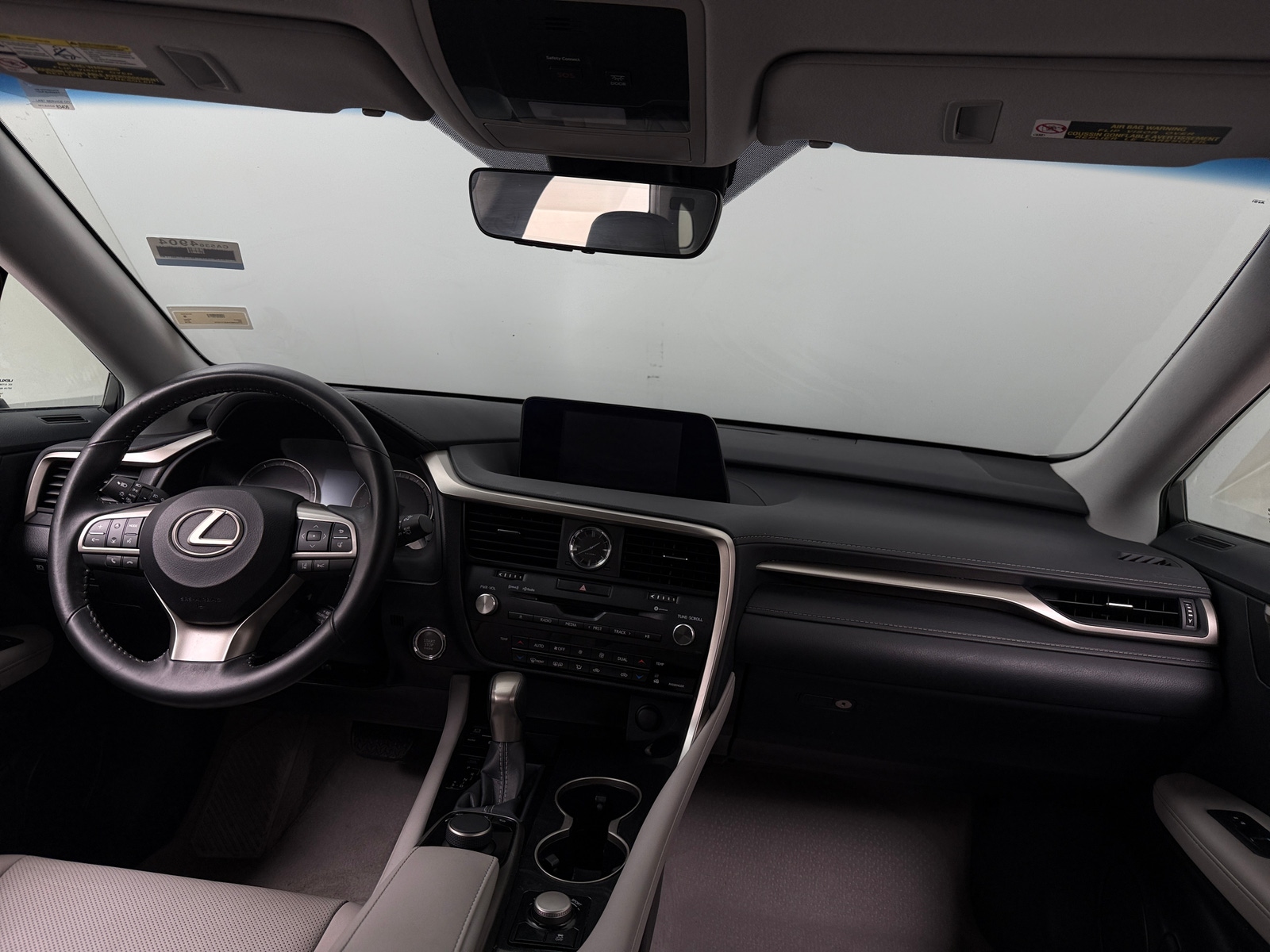 Thumbnail: 2018 Lexus RX - 2