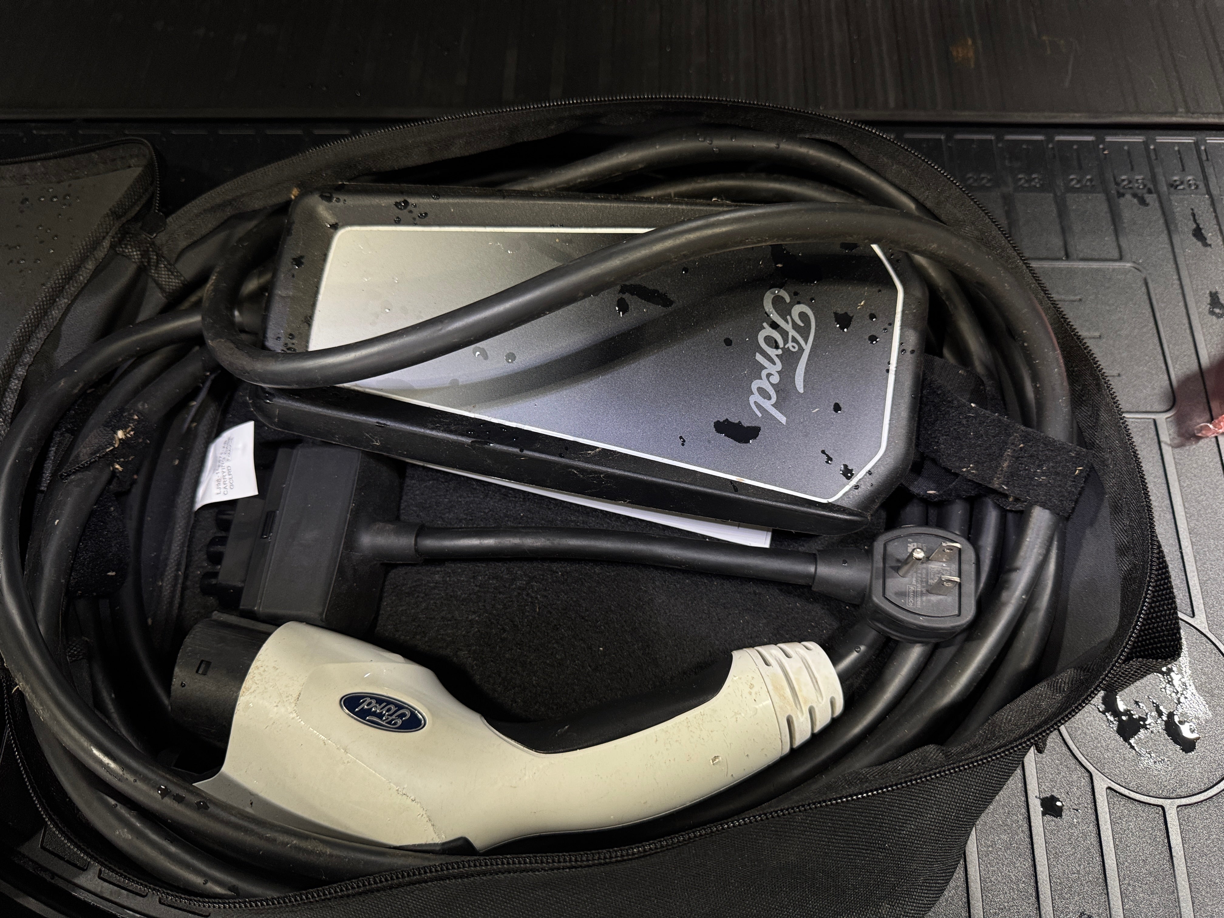 Used 2023 Ford F-150 Lightning Lariat with VIN 1FTVW1EL8PWG25170 for sale in Auburn, WA