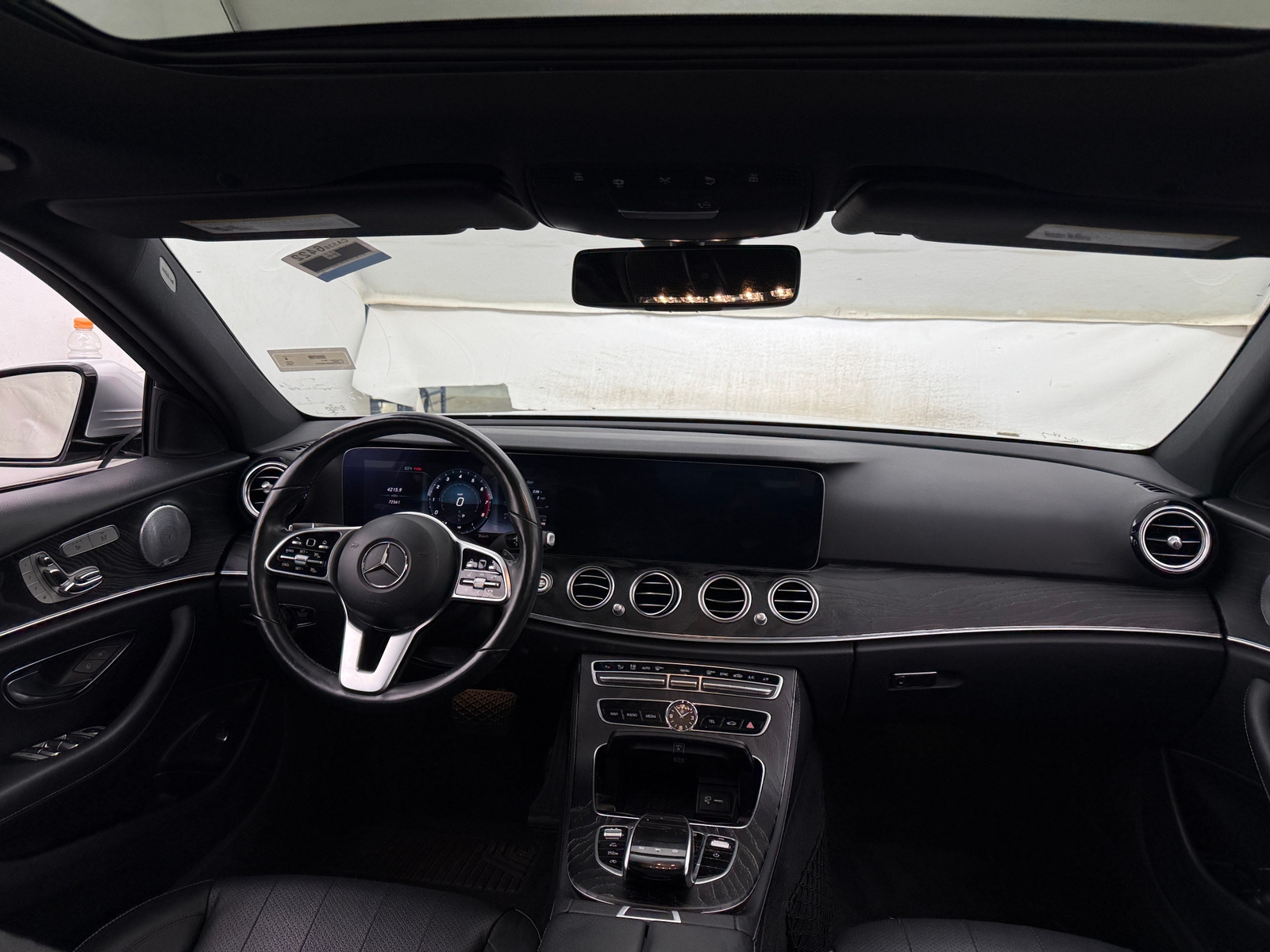 Thumbnail: 2019 Mercedes-Benz E-Class - 2