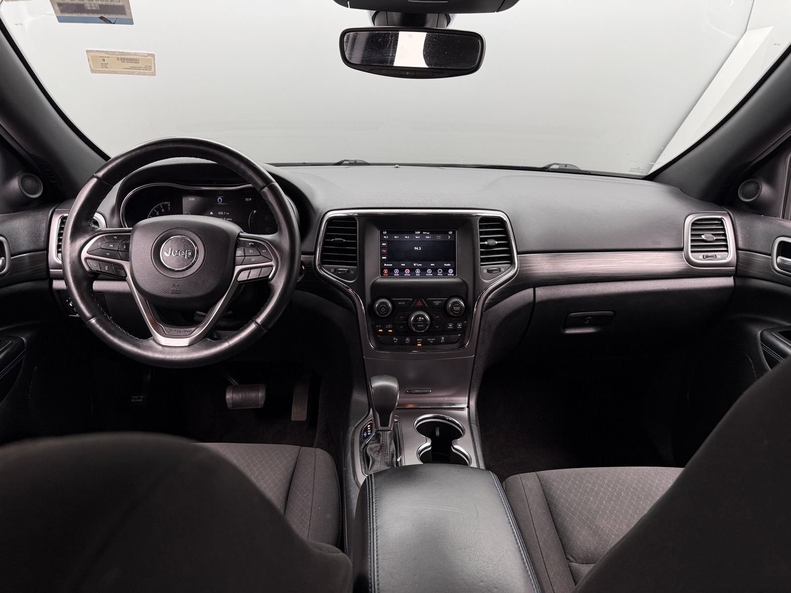 Thumbnail: 2019 Jeep Grand Cherokee - 3