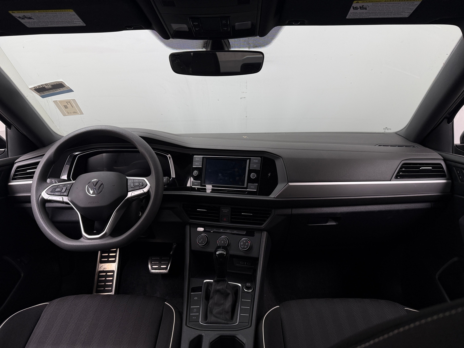 Thumbnail: 2023 Volkswagen Jetta - 3