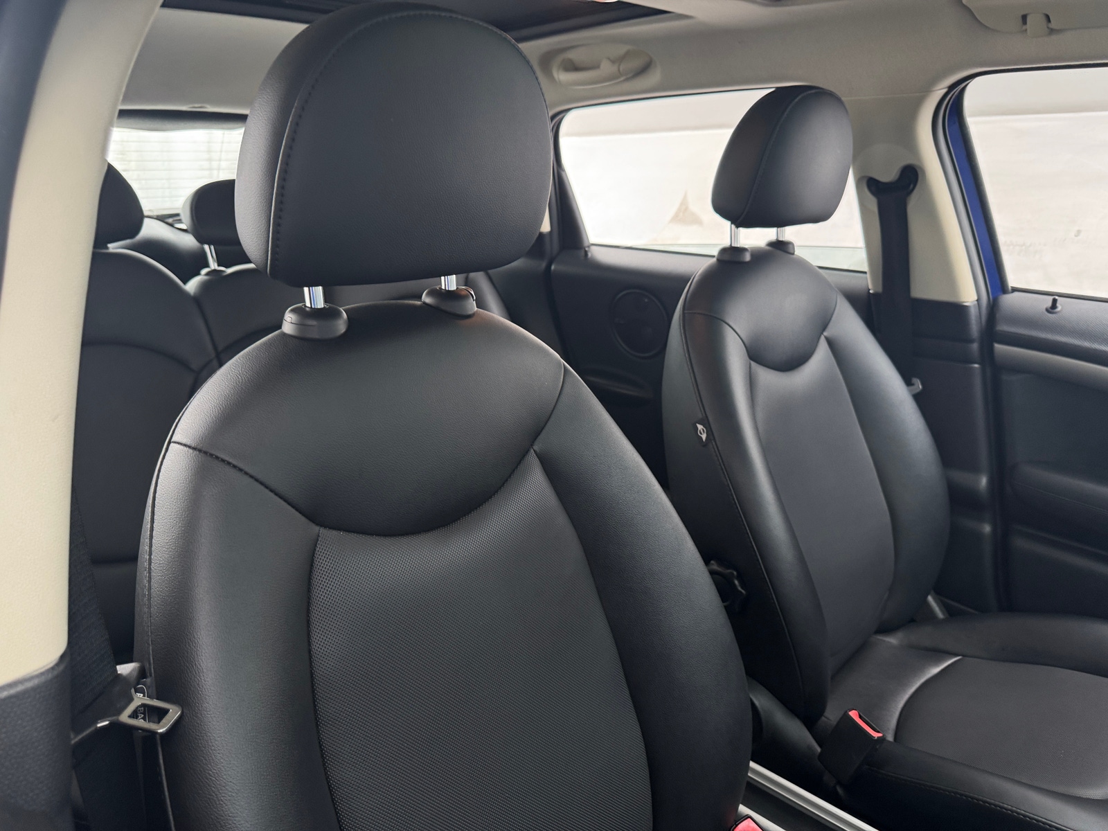 Thumbnail: 2016 MINI Cooper Countryman - 2