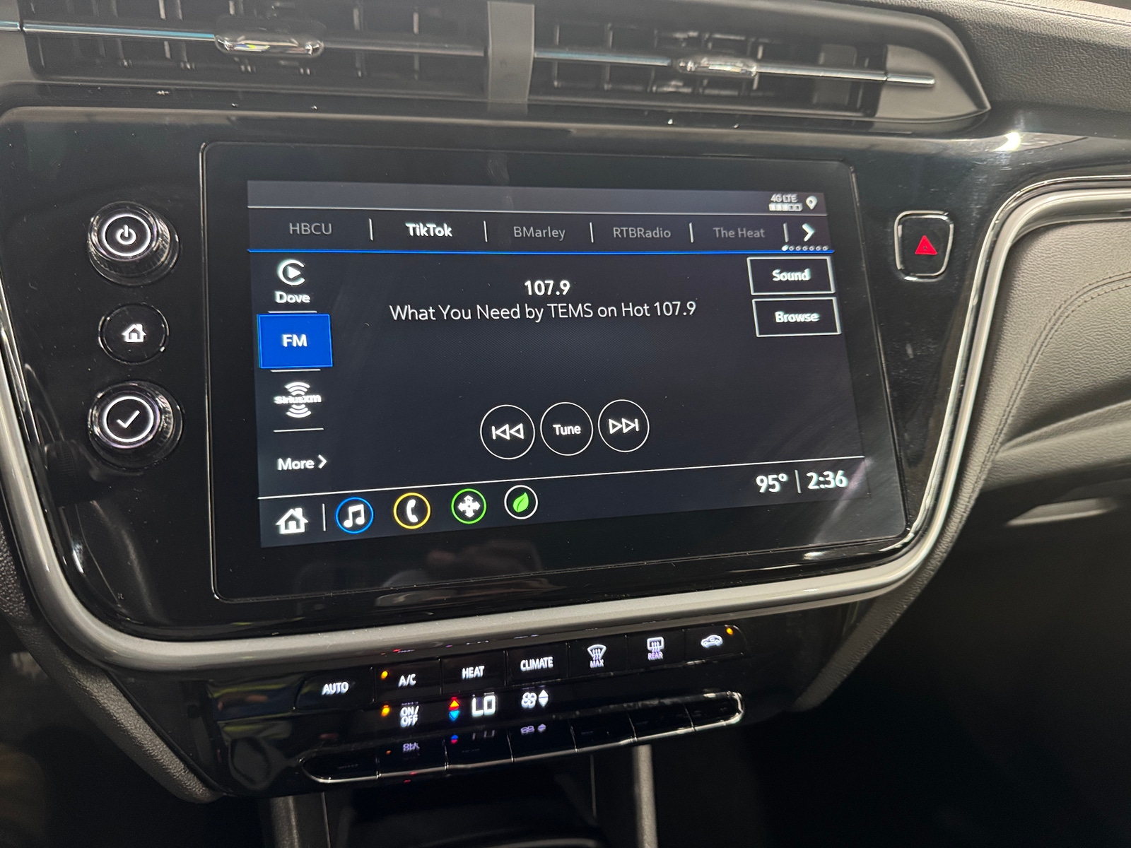 Thumbnail: 2023 Chevrolet Bolt EV - 4