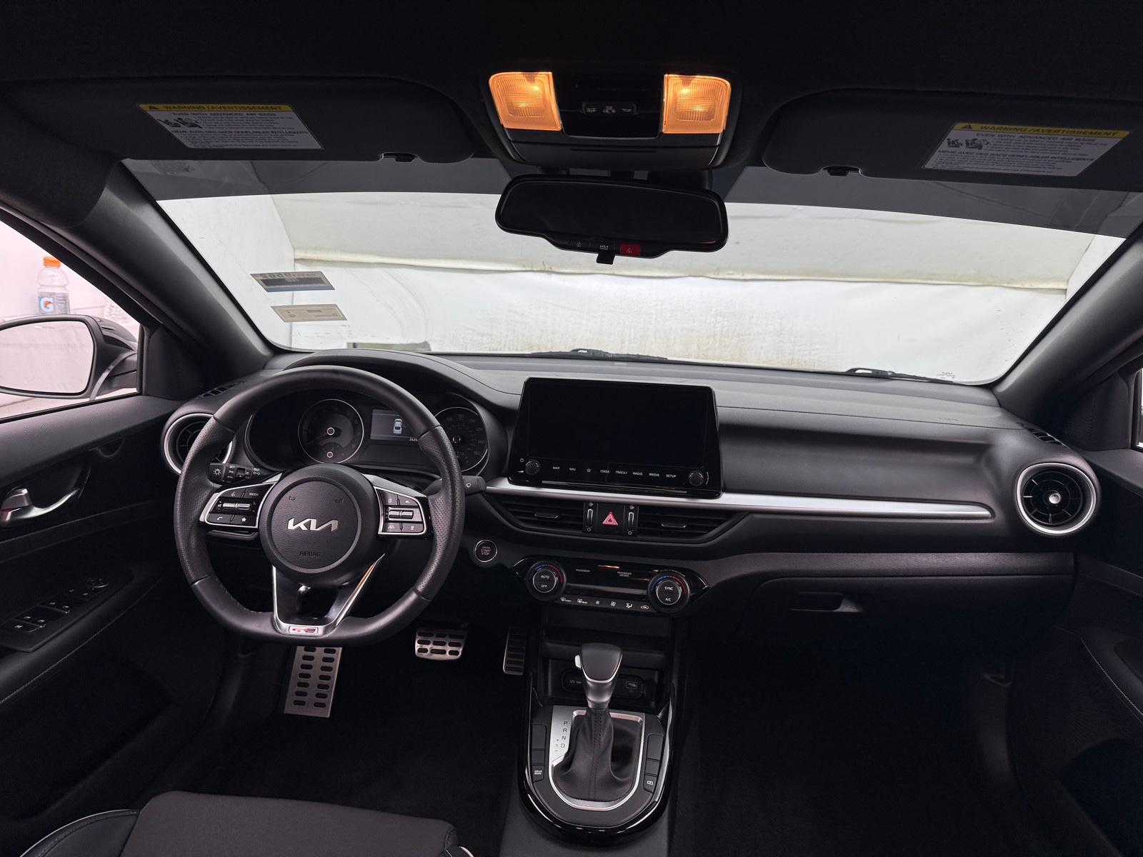 Thumbnail: 2024 Kia Forte - 3
