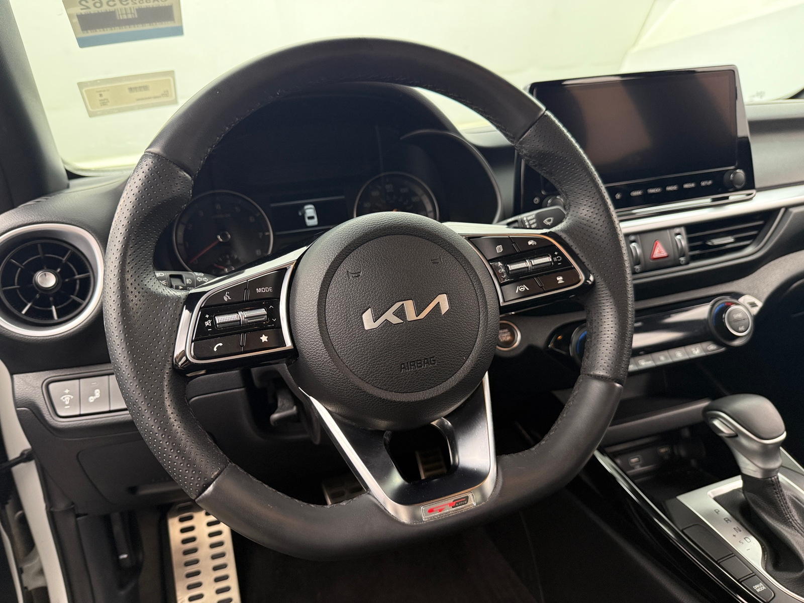 Thumbnail: 2024 Kia Forte - 5