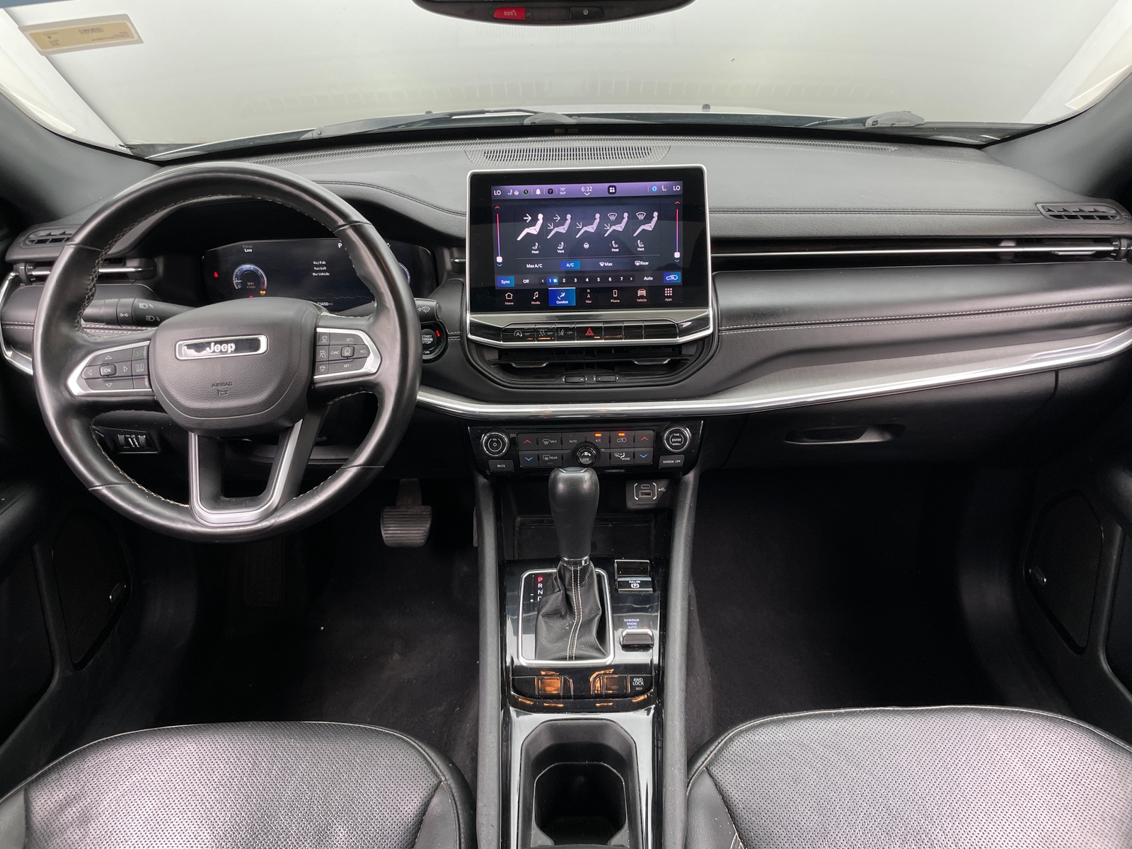 Thumbnail: 2022 Jeep Compass - 2
