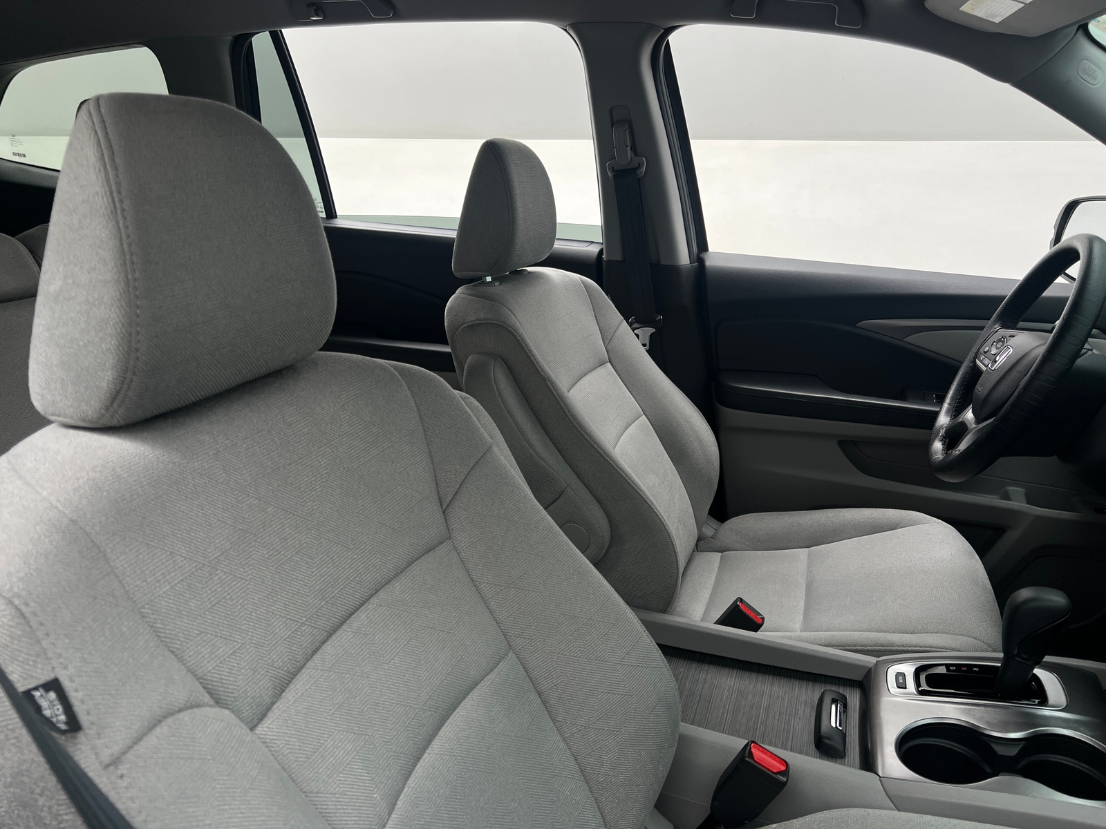 Thumbnail: 2019 Honda Pilot - 2