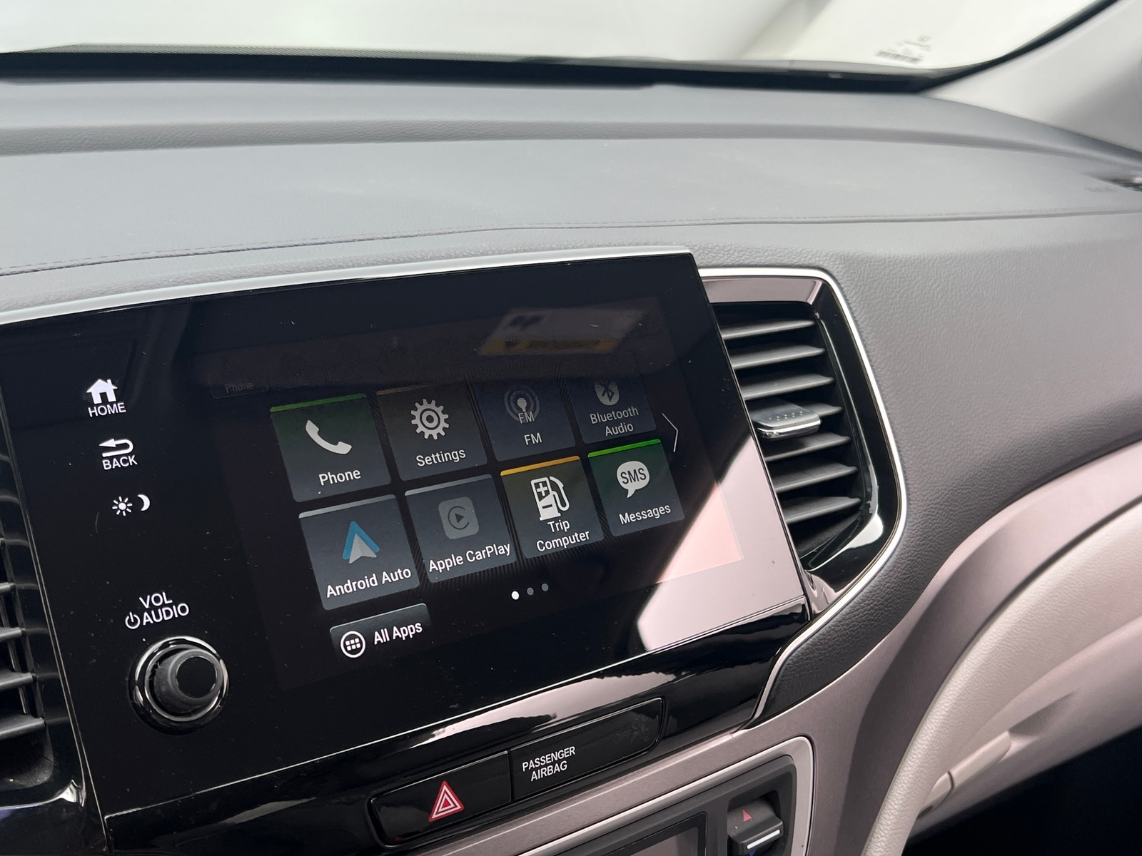 Thumbnail: 2019 Honda Pilot - 4