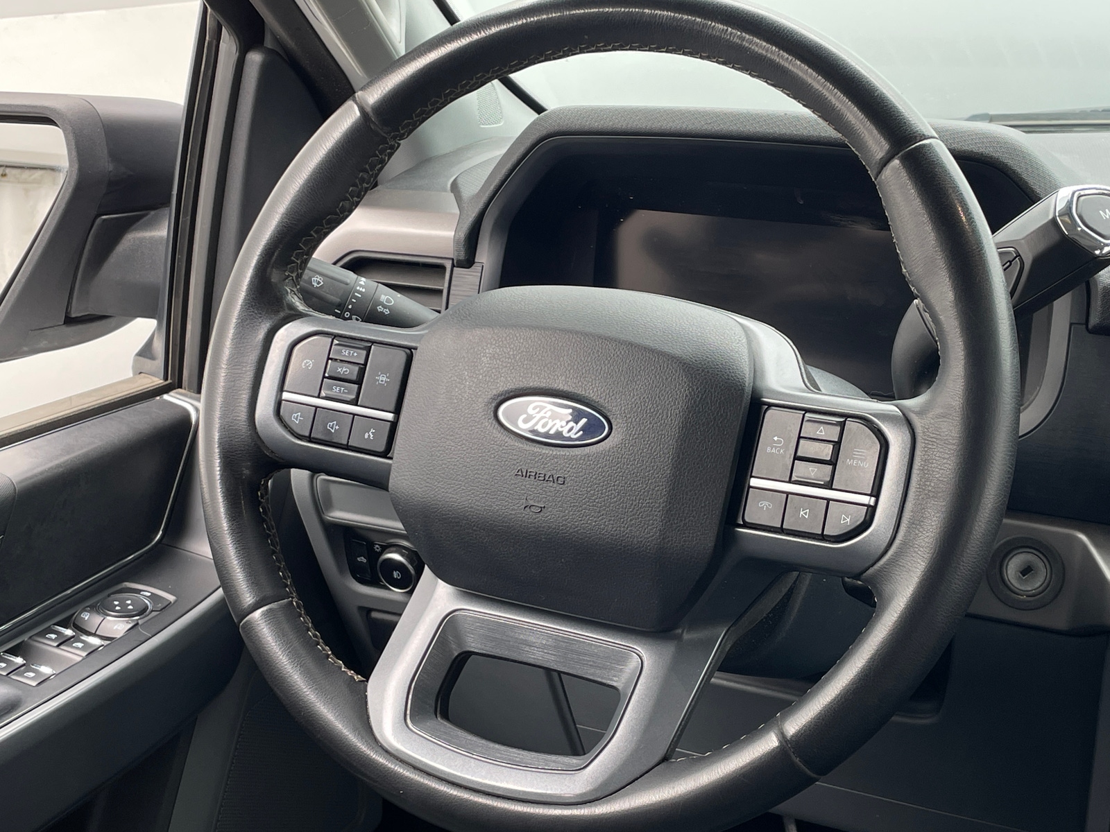 Thumbnail: 2024 Ford Econoline - 5