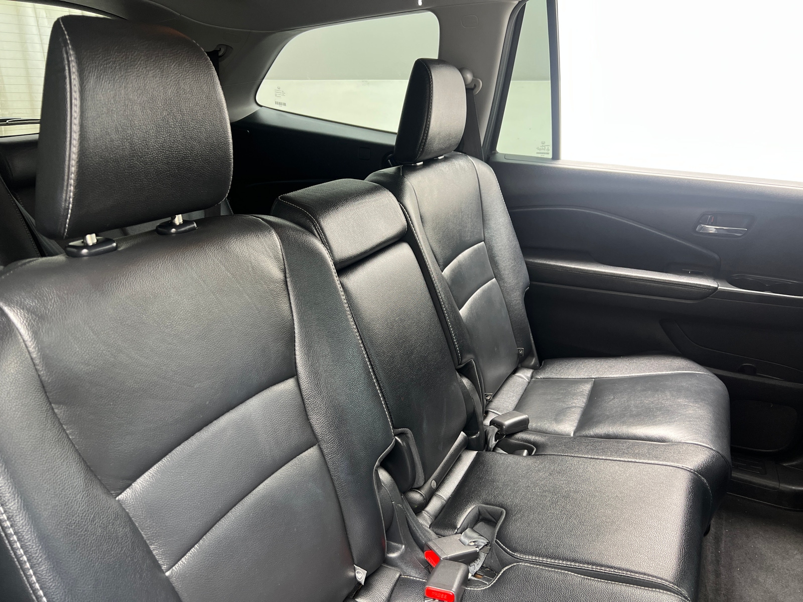 Thumbnail: 2017 Honda Pilot - 5