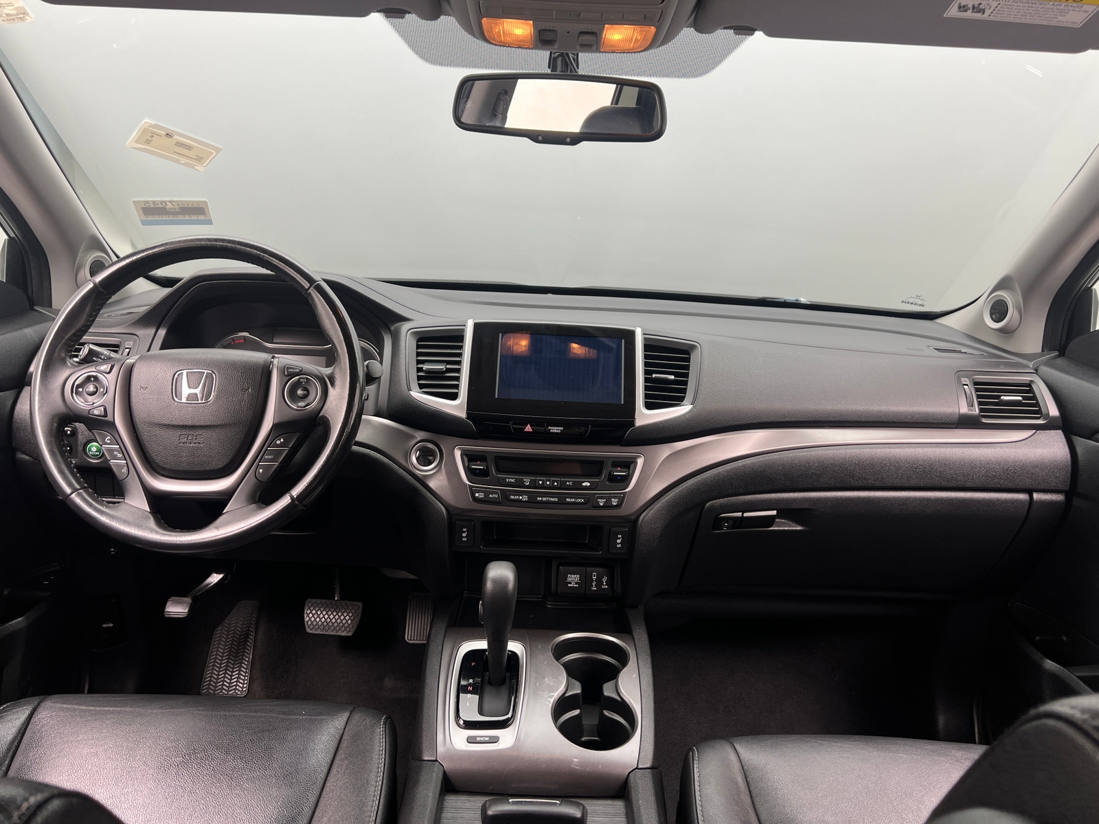 Thumbnail: 2017 Honda Pilot - 2