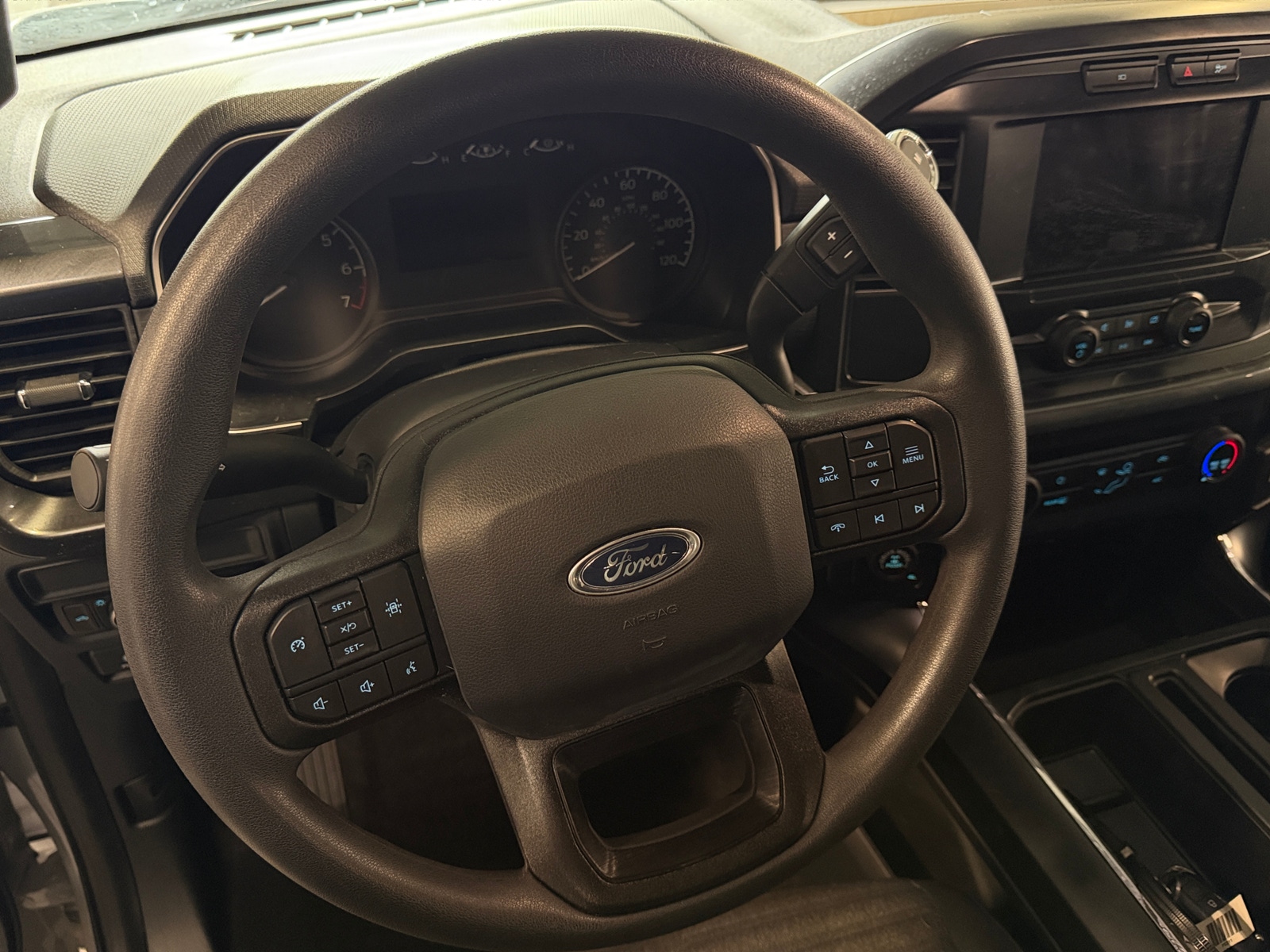 Thumbnail: 2022 Ford Econoline - 5