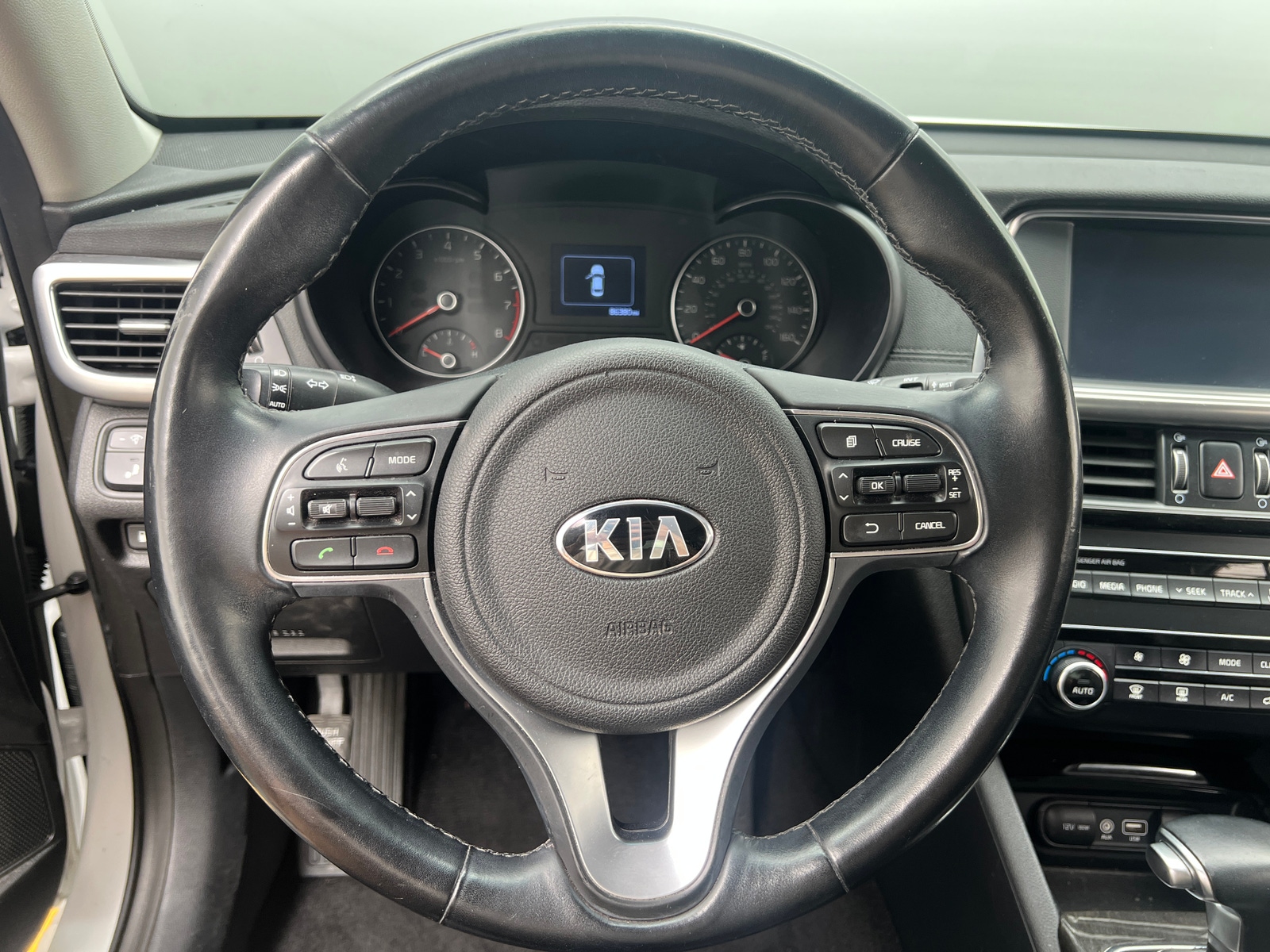 Thumbnail: 2016 Kia Optima - 5