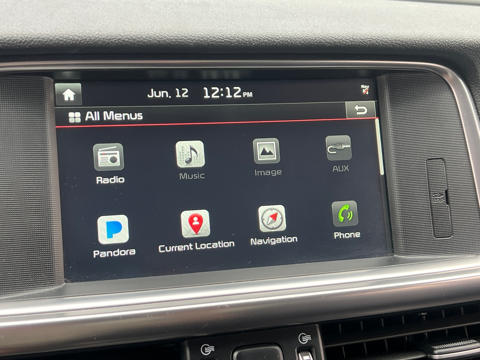 Thumbnail: 2016 Kia Optima - 4