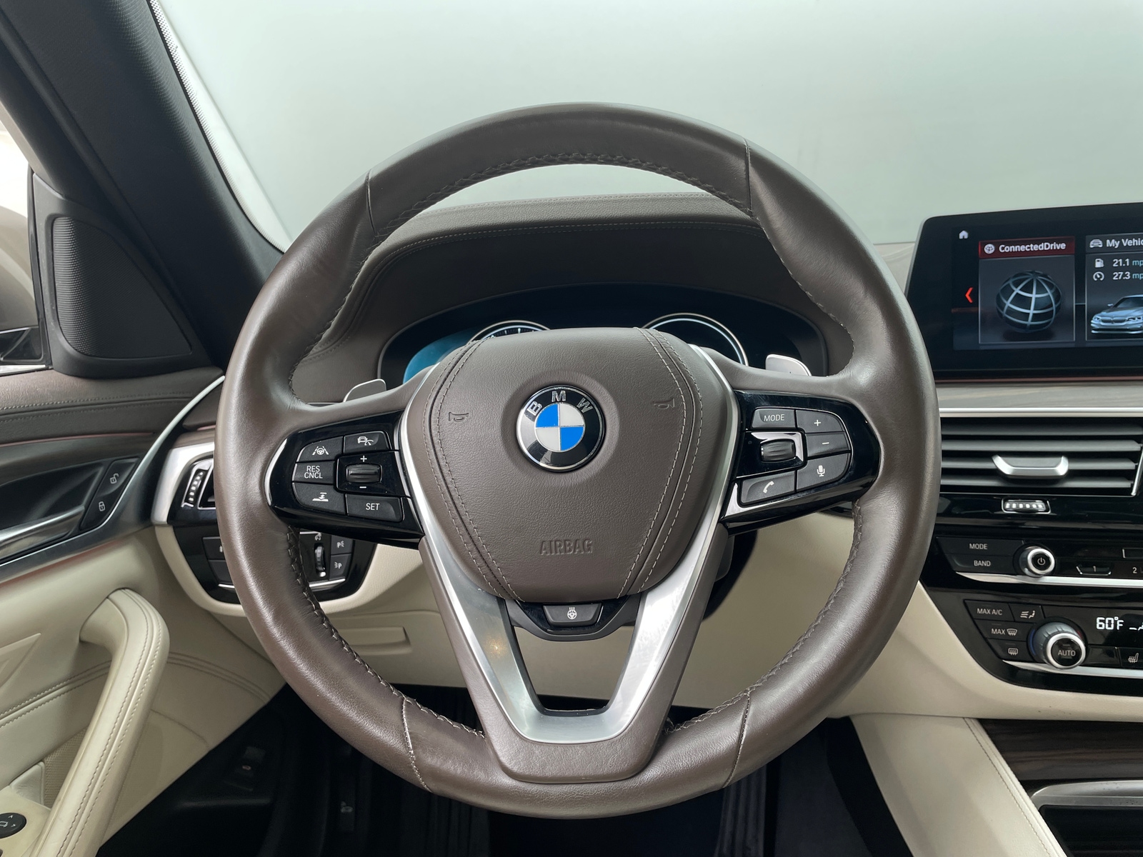 Thumbnail: 2018 BMW 5 Series - 4