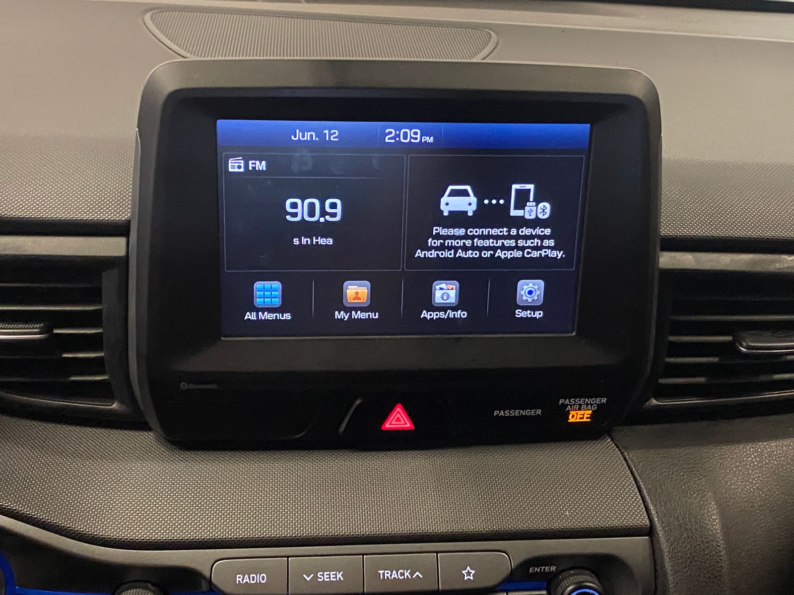 Thumbnail: 2019 Hyundai Veloster - 4