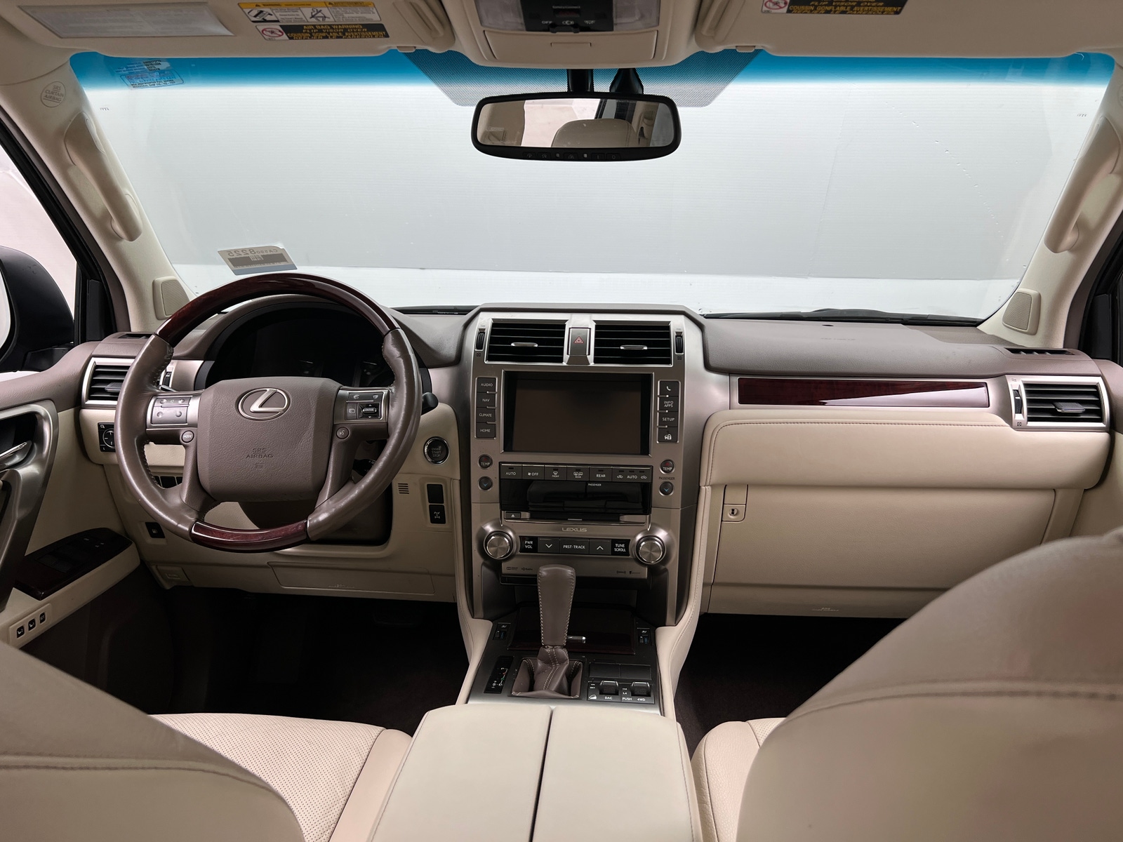 Thumbnail: 2017 Lexus GX - 2