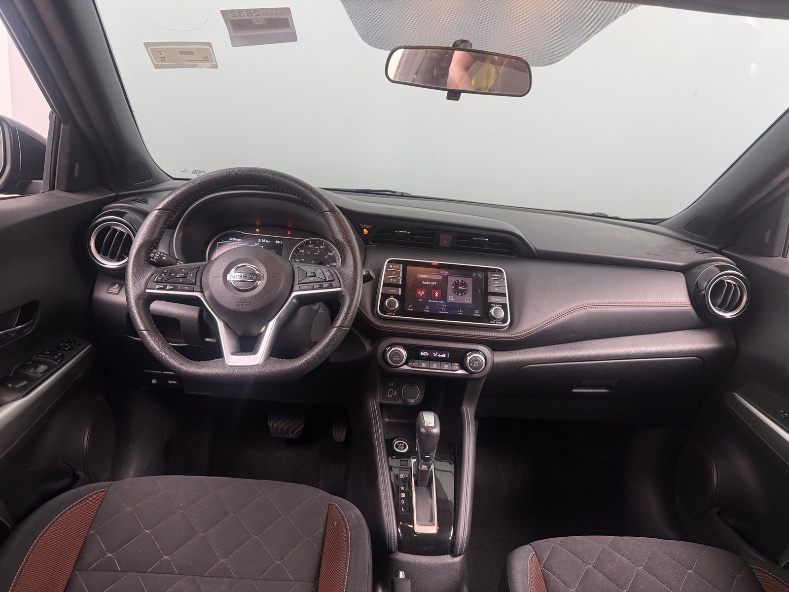 Thumbnail: 2018 Nissan Kicks - 3