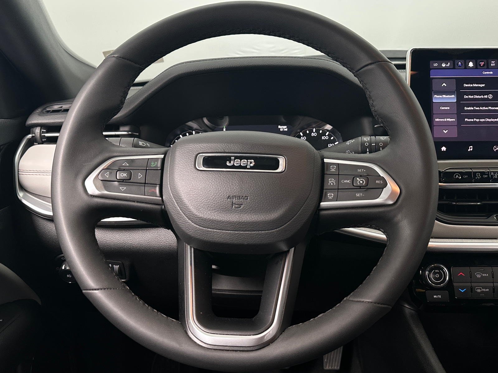 Thumbnail: 2025 Jeep Compass - 4