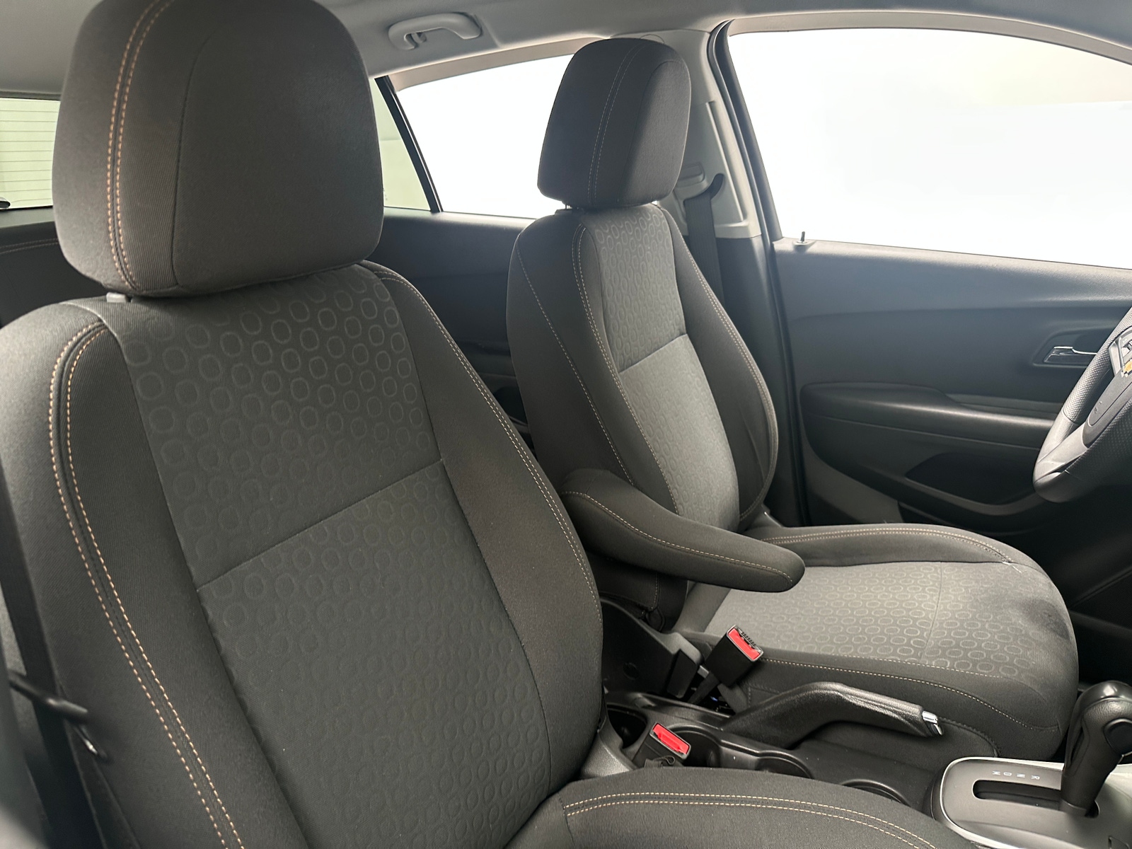 Thumbnail: 2020 Chevrolet Trax - 2