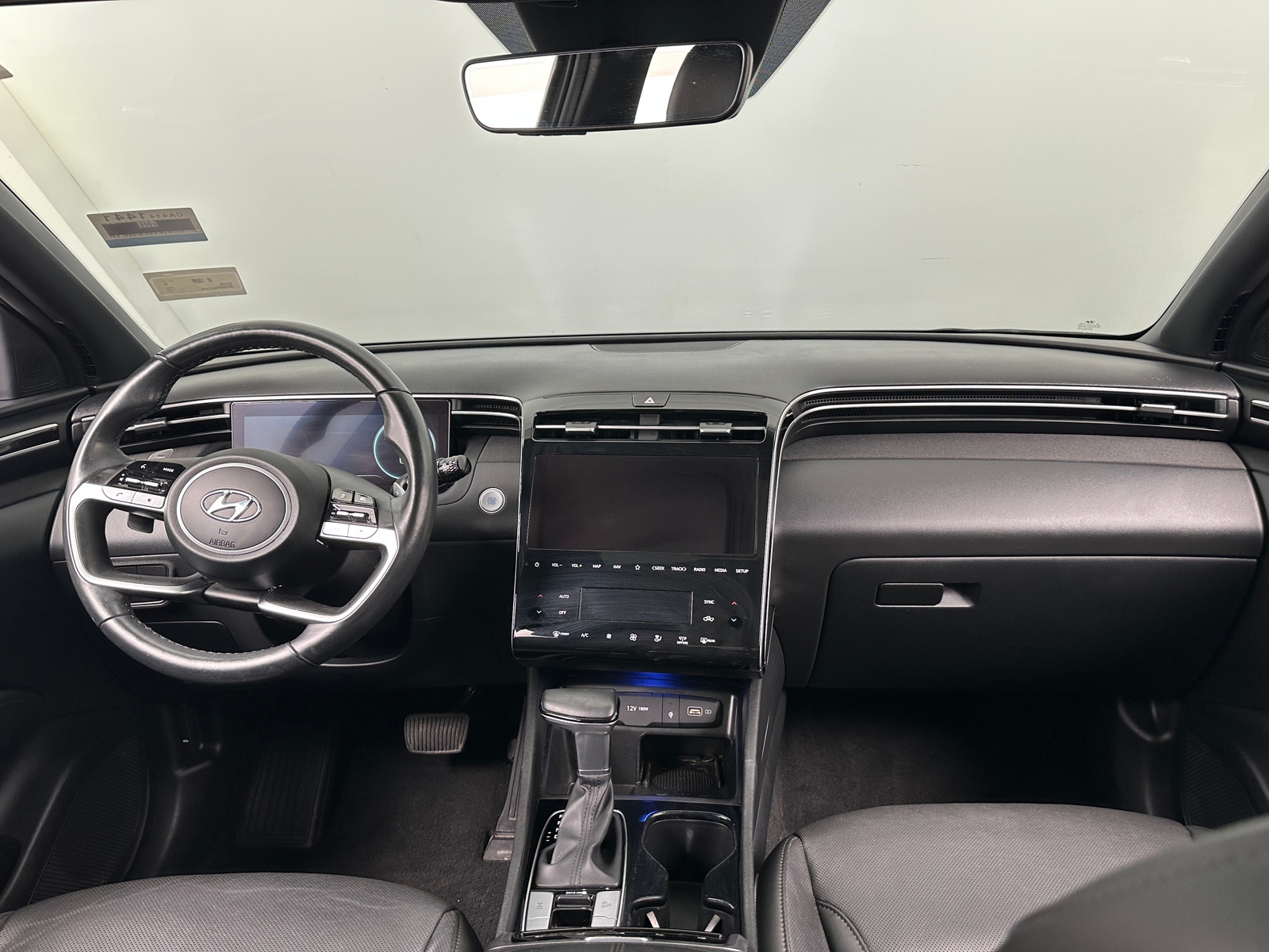 Thumbnail: 2023 Hyundai Santa Cruz - 2