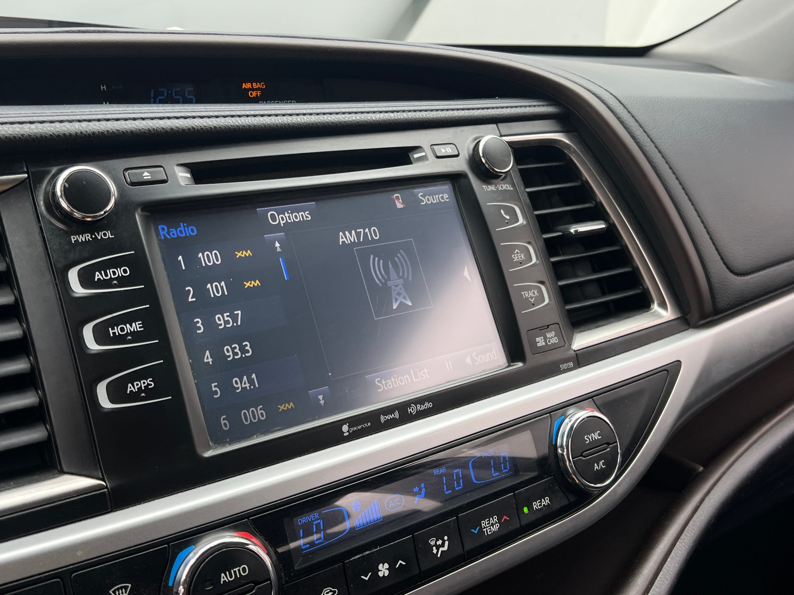 Thumbnail: 2016 Toyota Highlander - 3
