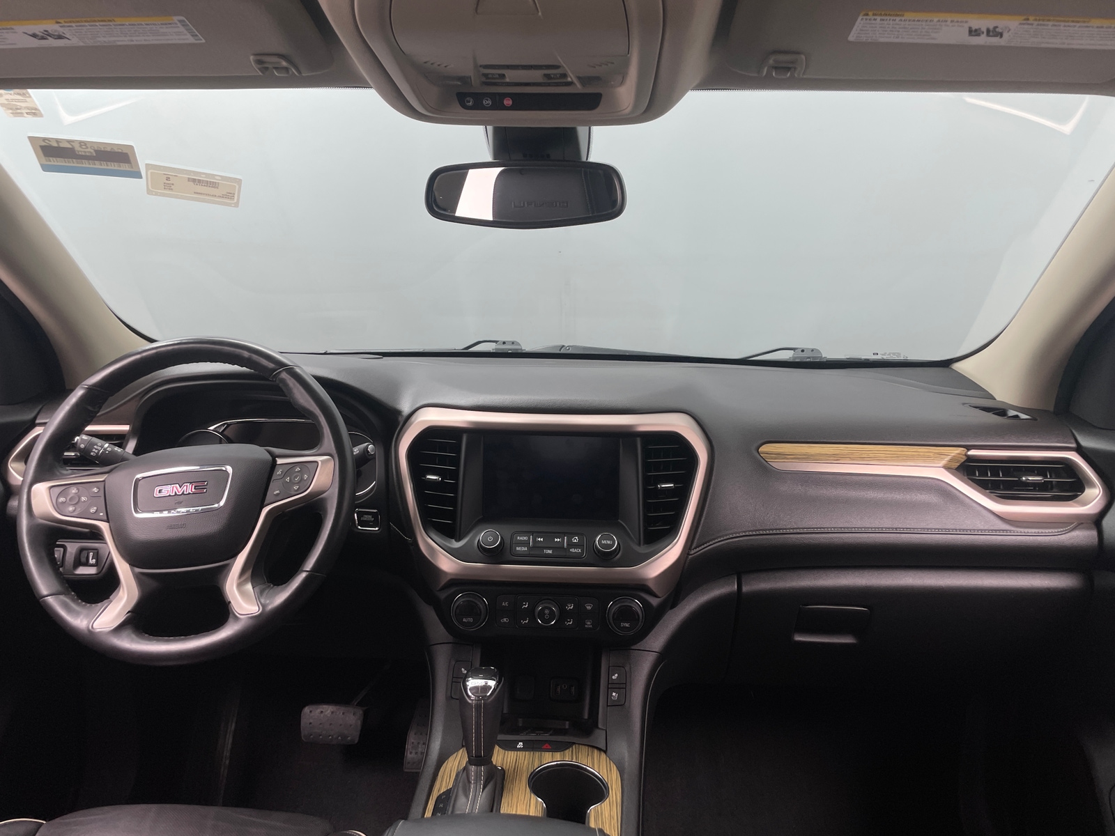 Thumbnail: 2018 GMC Acadia - 2