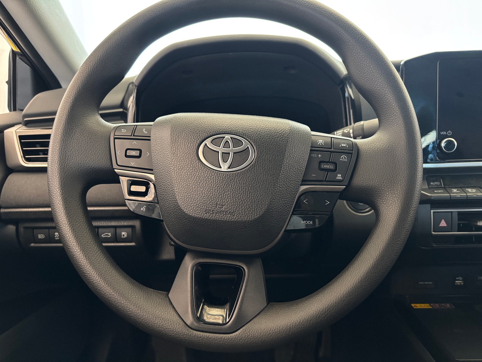 Thumbnail: 2025 Toyota Camry - 5