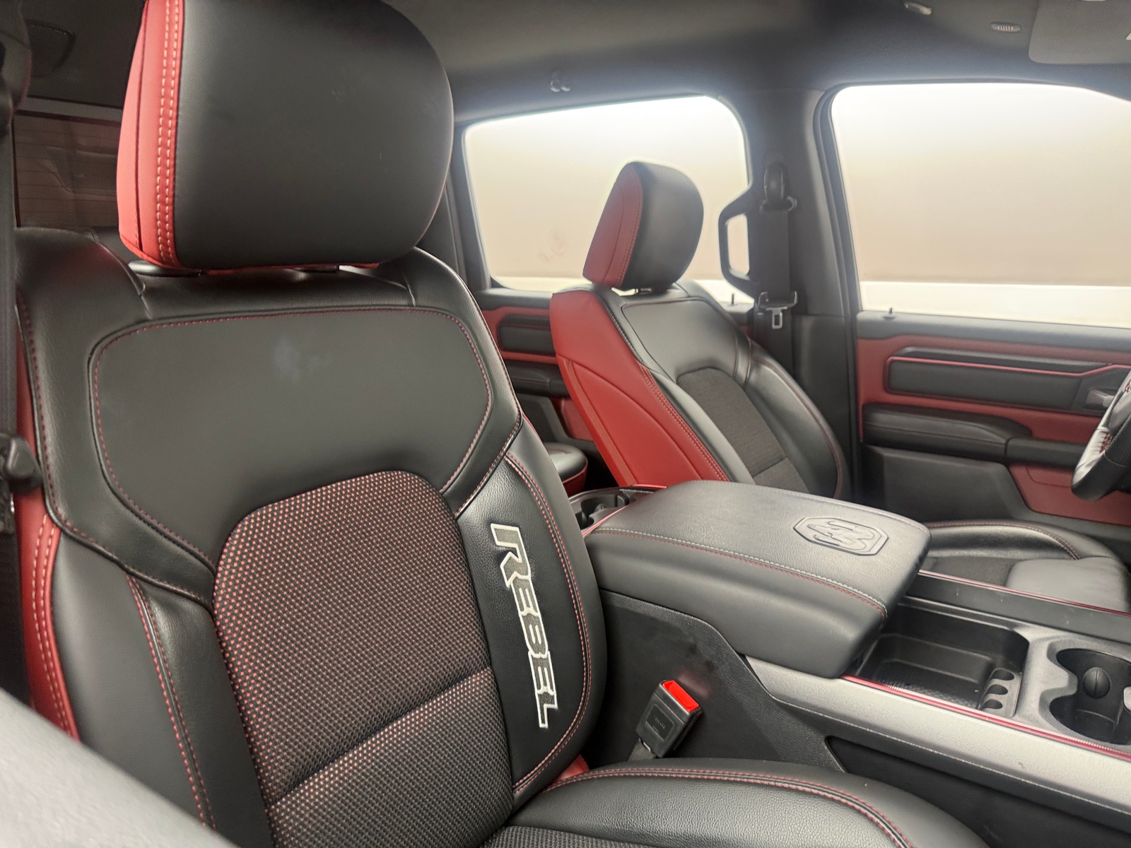 Thumbnail: 2025 RAM 1500 - 2