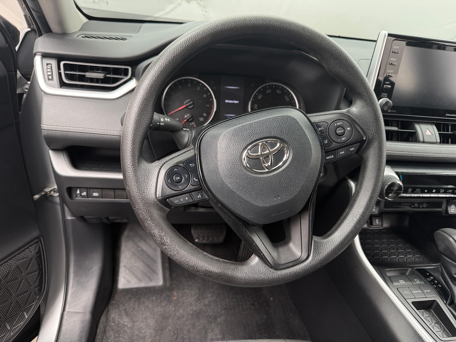 Thumbnail: 2021 Toyota RAV4 - 5