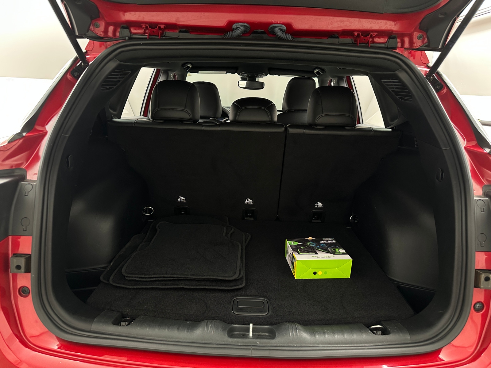 Thumbnail: 2023 Jeep Compass - 6