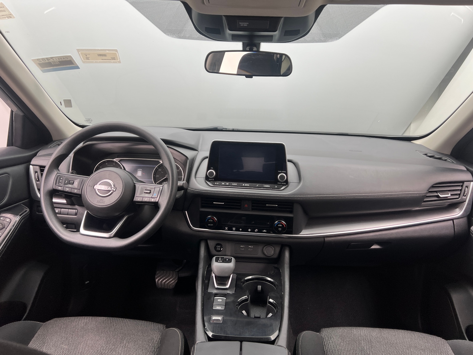 Thumbnail: 2024 Nissan Rogue - 3