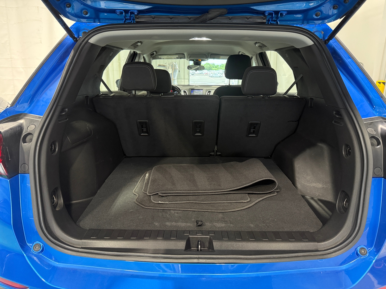 Thumbnail: 2024 Chevrolet Equinox - 7