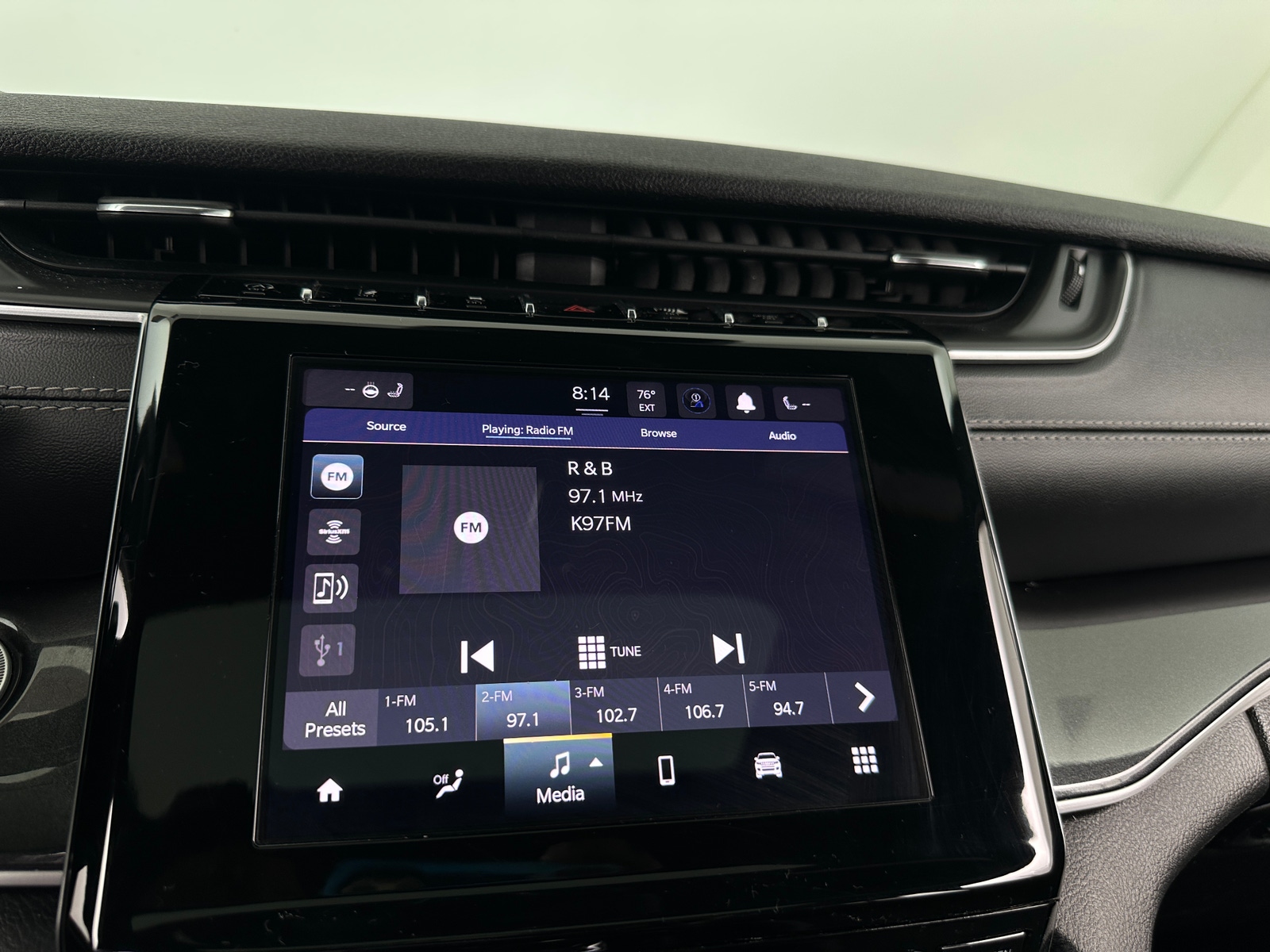 Thumbnail: 2023 Jeep Grand Cherokee L - 3
