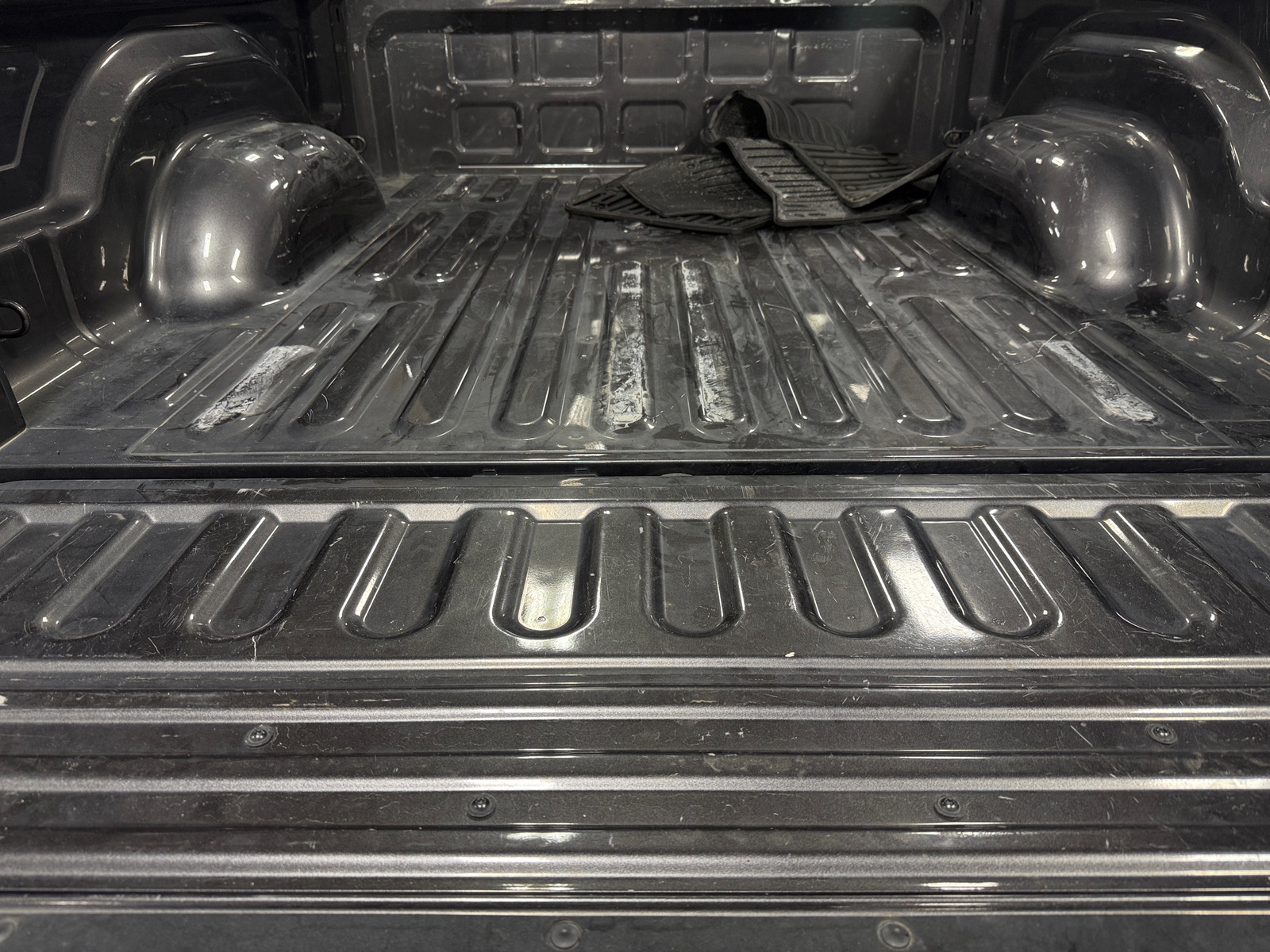 Thumbnail: 2019 RAM 1500 Classic - 7