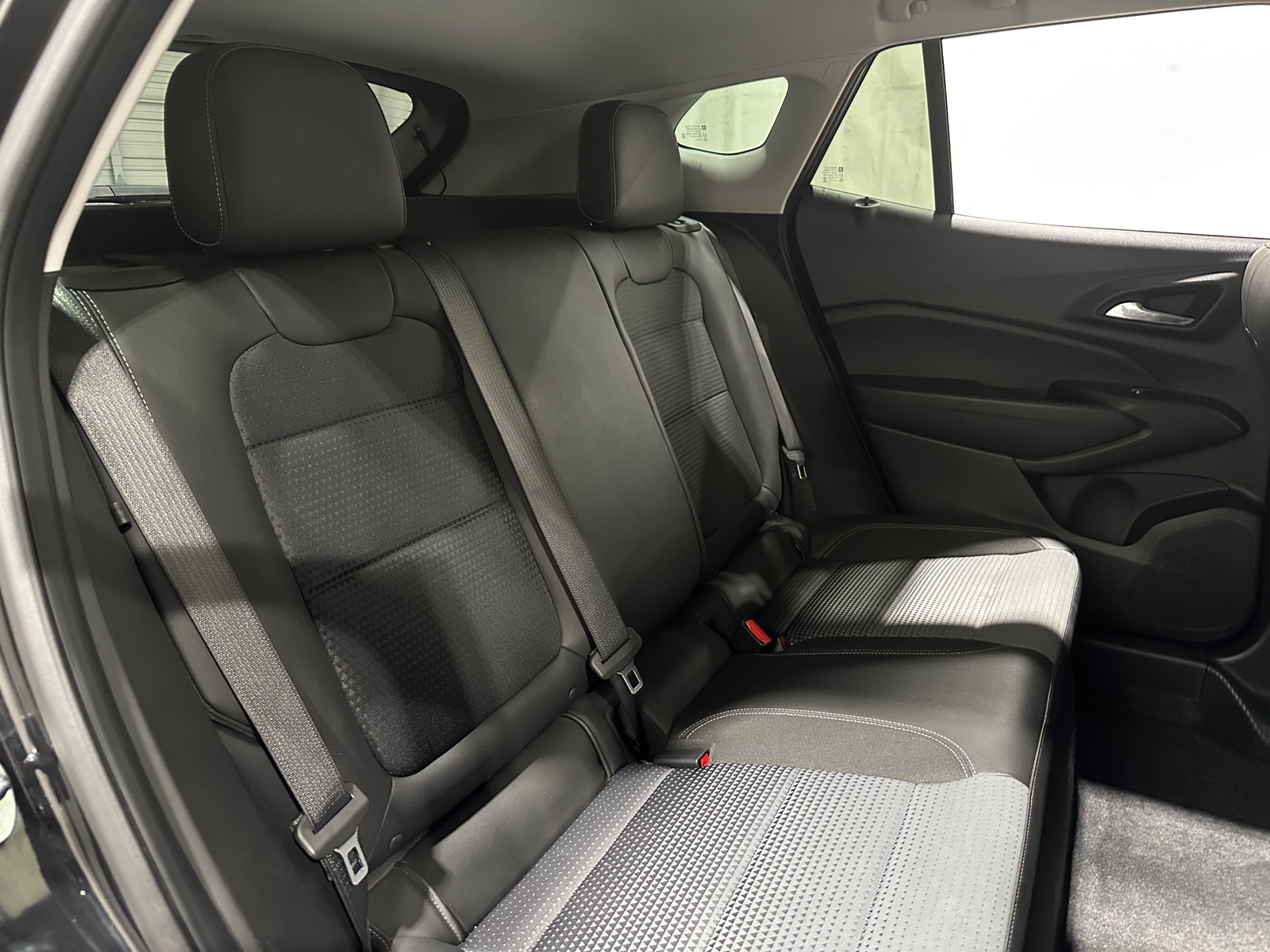 Thumbnail: 2025 Chevrolet Trax - 6