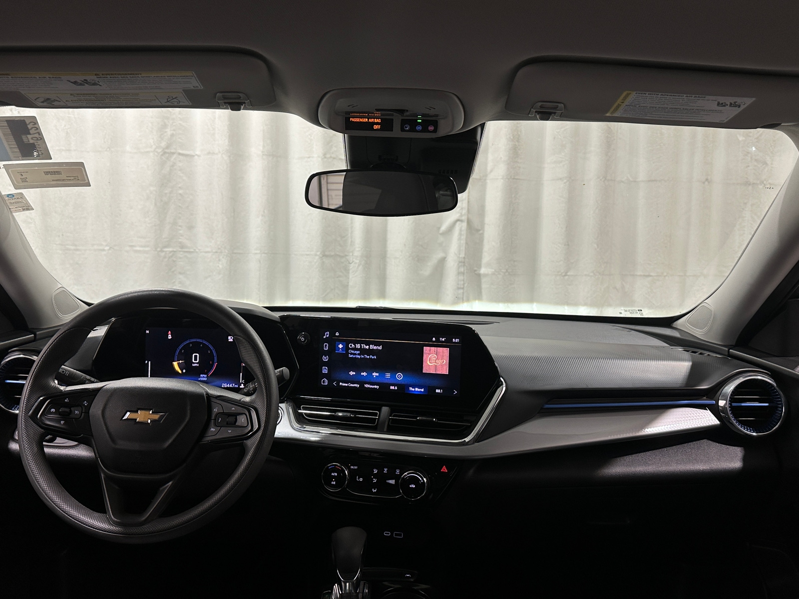 Thumbnail: 2025 Chevrolet Trax - 3