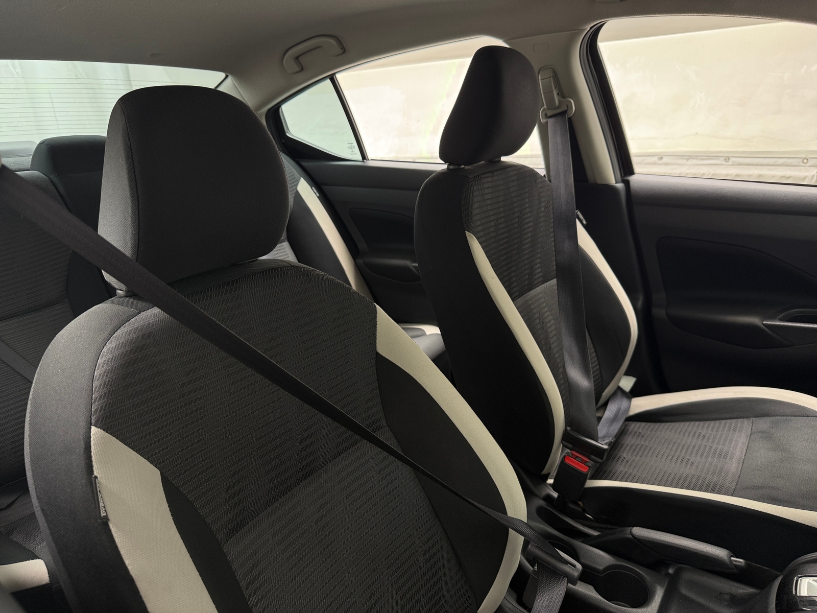Thumbnail: 2021 Nissan Versa - 2