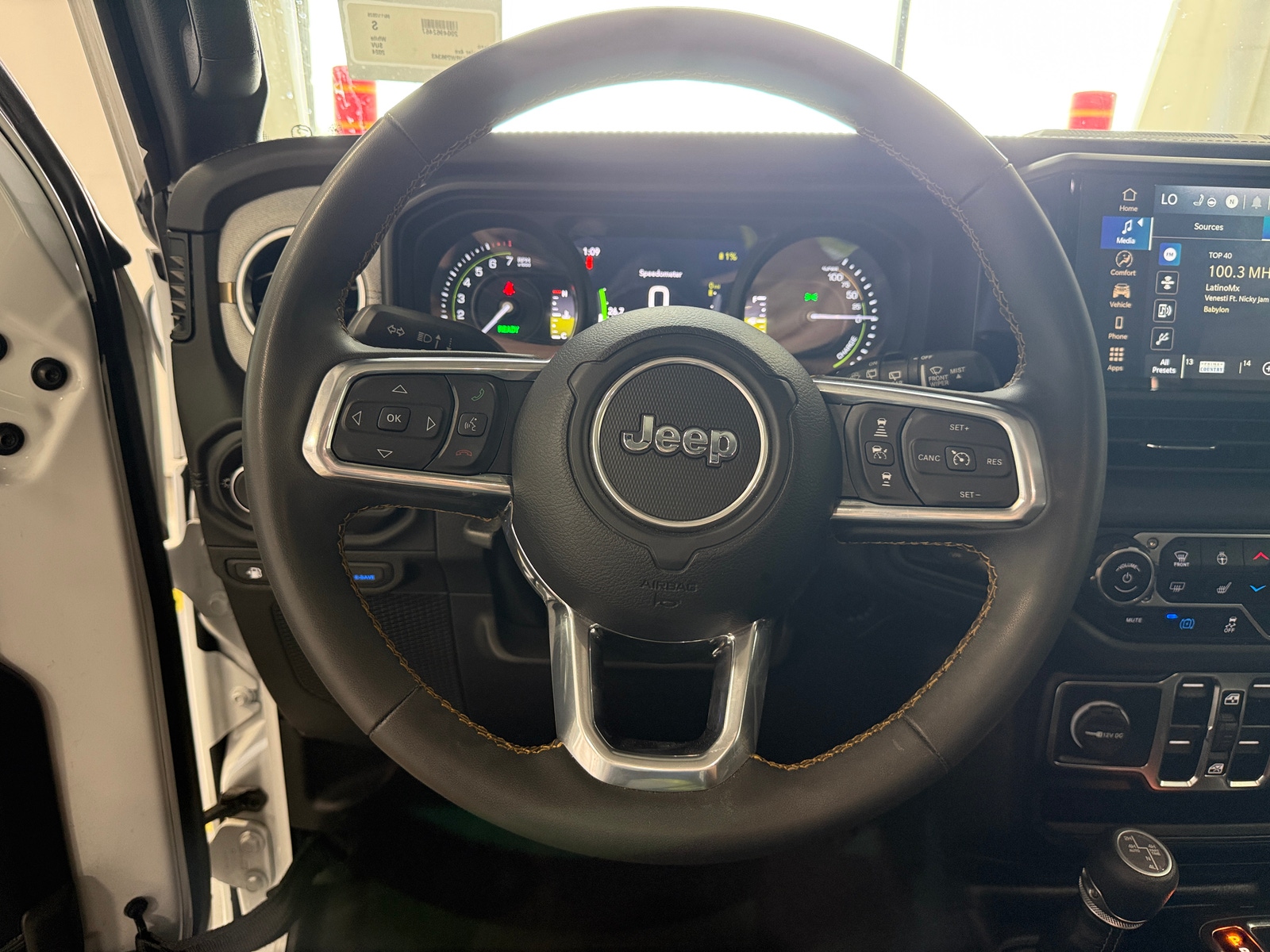 Thumbnail: 2024 Jeep Wrangler - 5