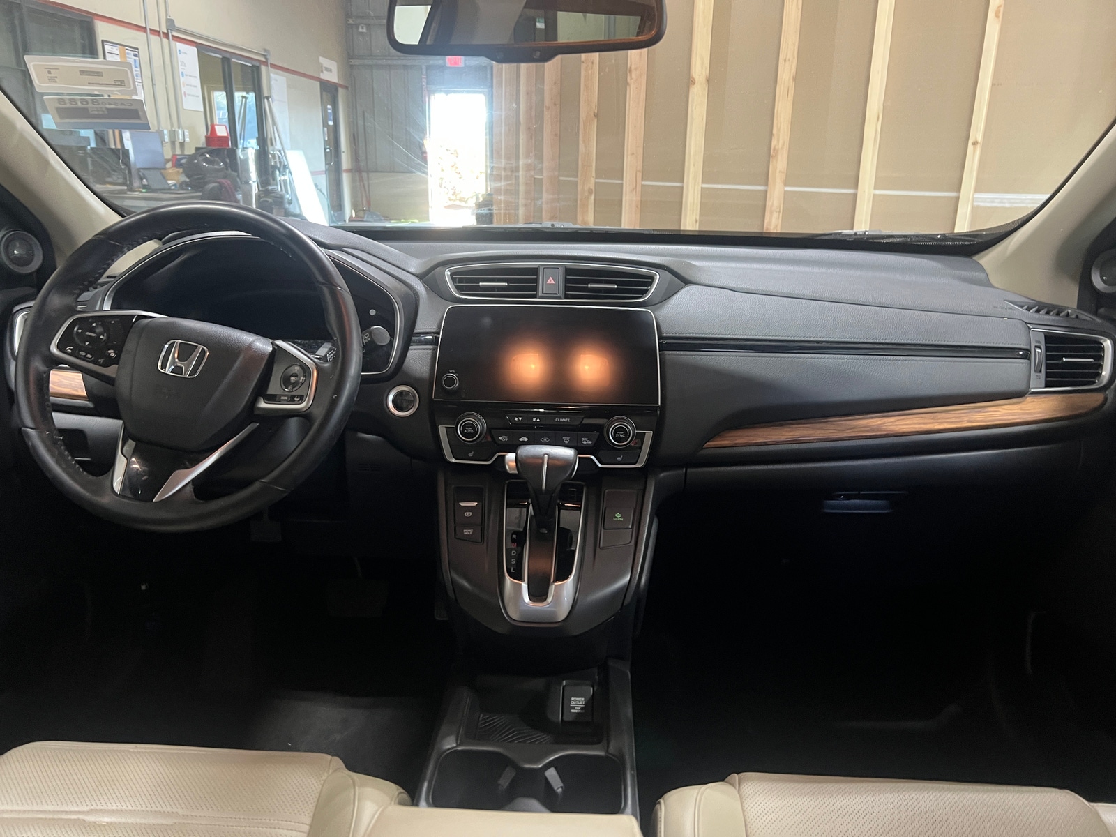 Thumbnail: 2017 Honda CR-V - 2