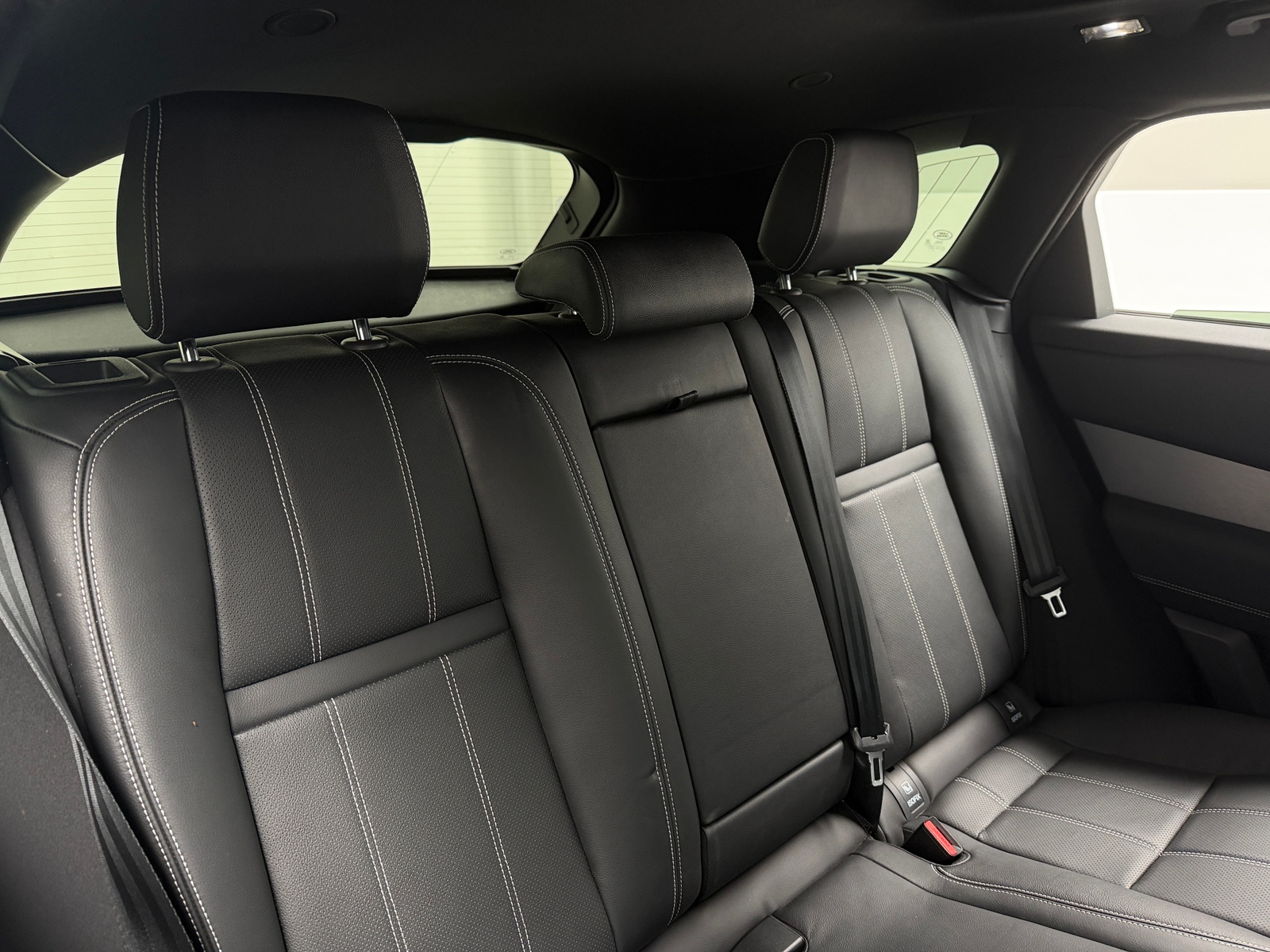 Thumbnail: 2023 Land Rover Range Rover Velar - 5