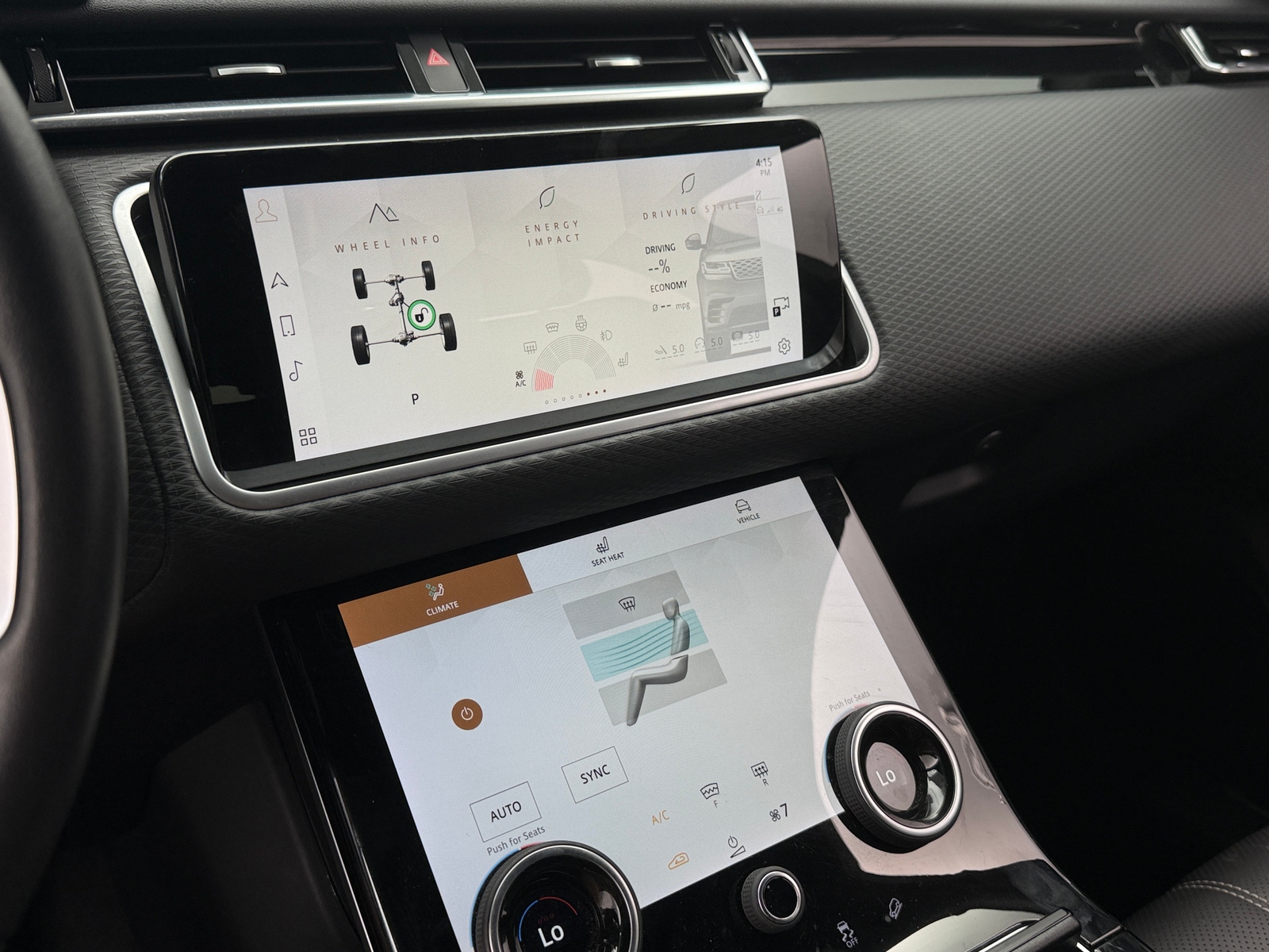Thumbnail: 2023 Land Rover Range Rover Velar - 3