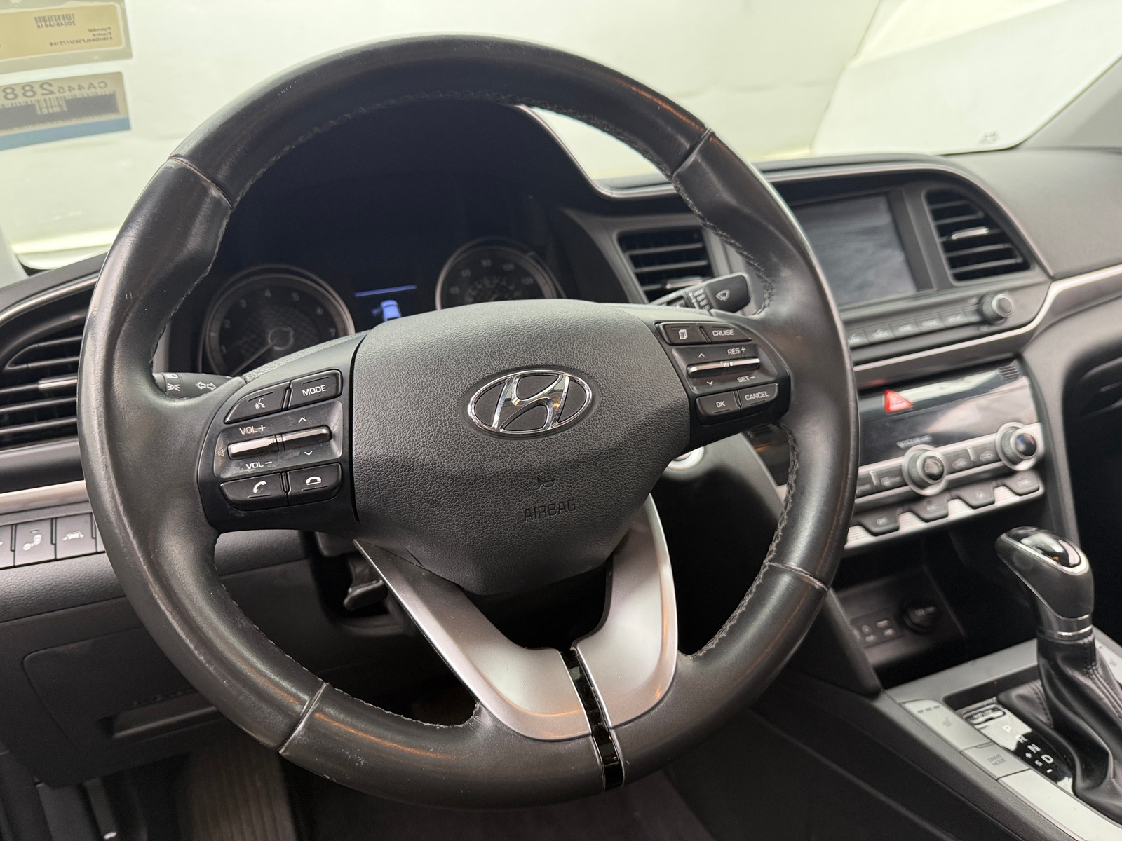 Thumbnail: 2019 Hyundai Elantra - 5