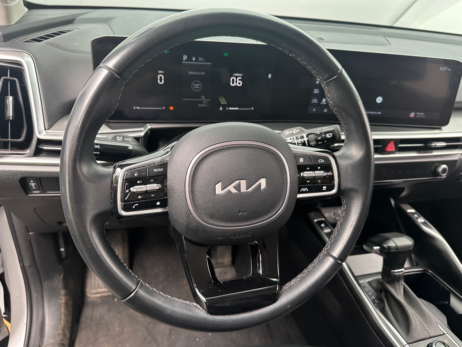 Thumbnail: 2024 Kia Sorento - 4