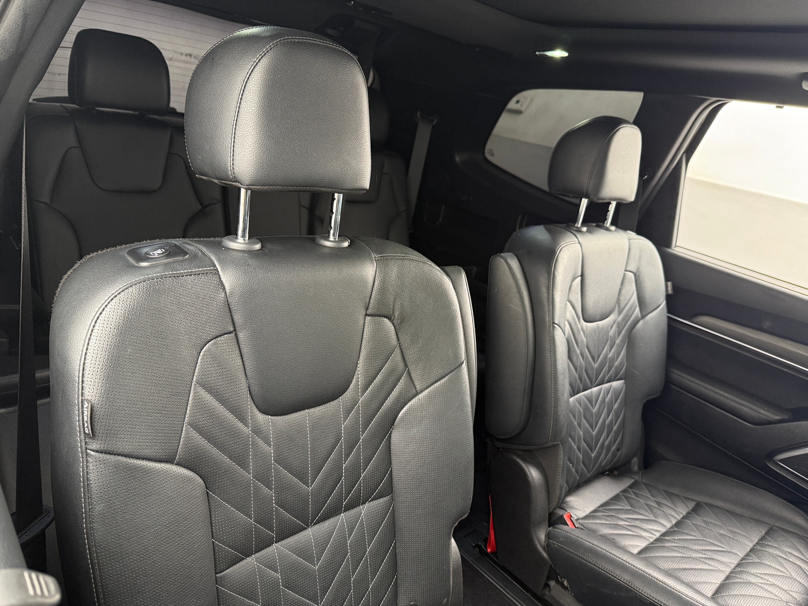 Thumbnail: 2023 Kia Telluride - 5