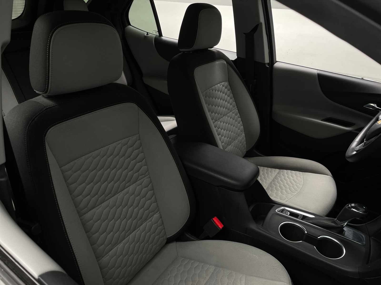 Thumbnail: 2021 Chevrolet Equinox - 2