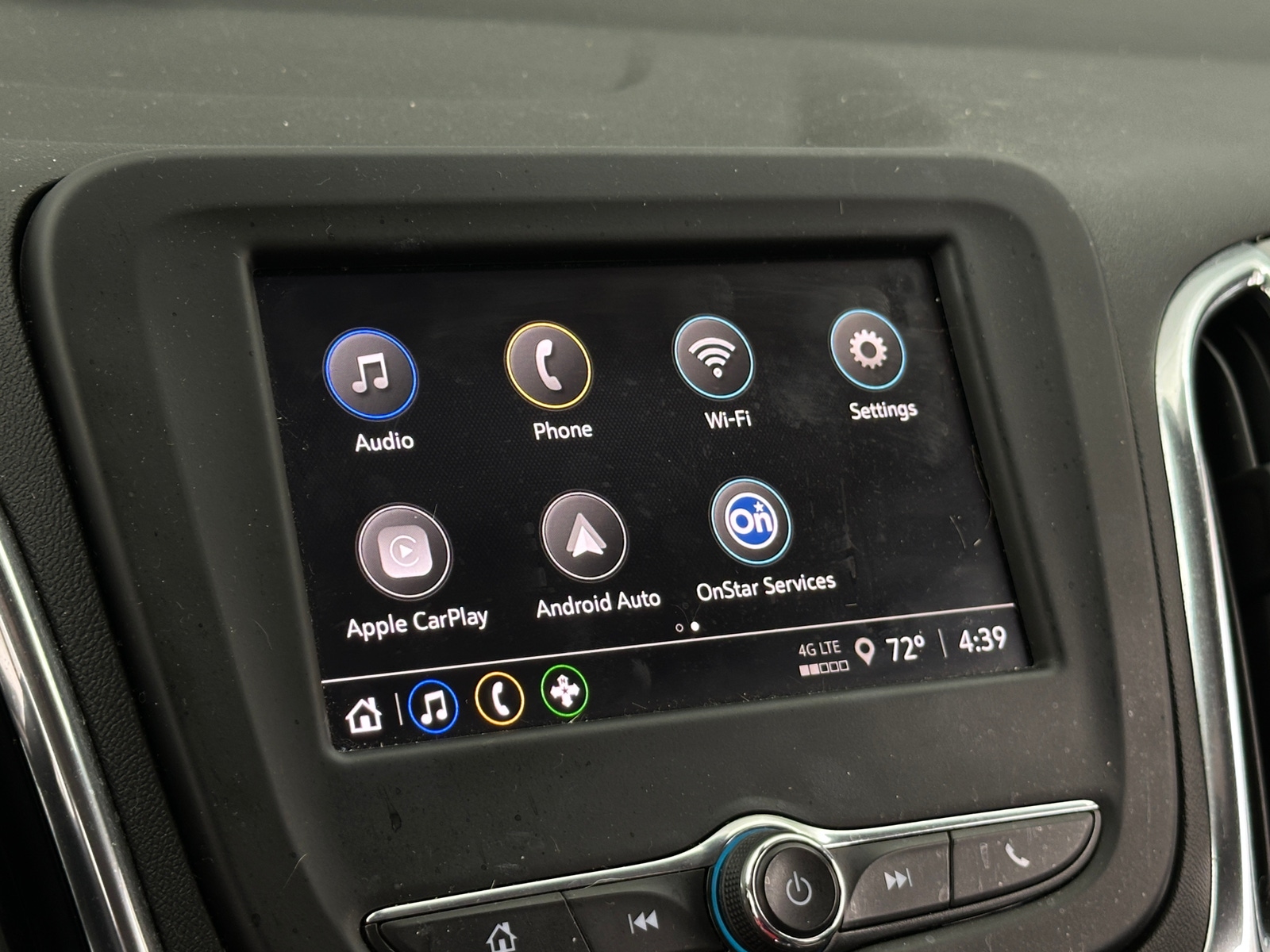 Thumbnail: 2022 Chevrolet Equinox - 4