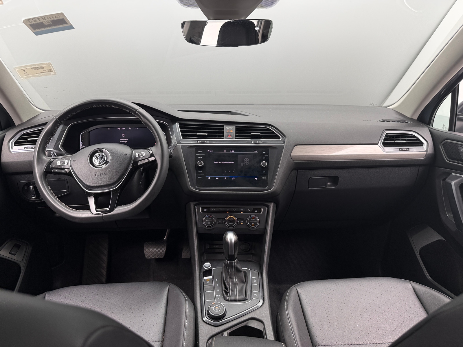 Thumbnail: 2021 Volkswagen Tiguan - 2