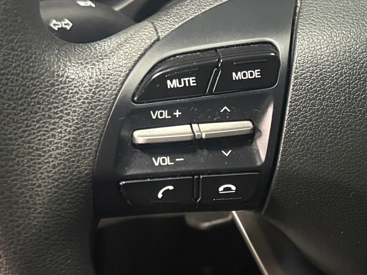 2020 Hyundai Elantra SE - Photo 14