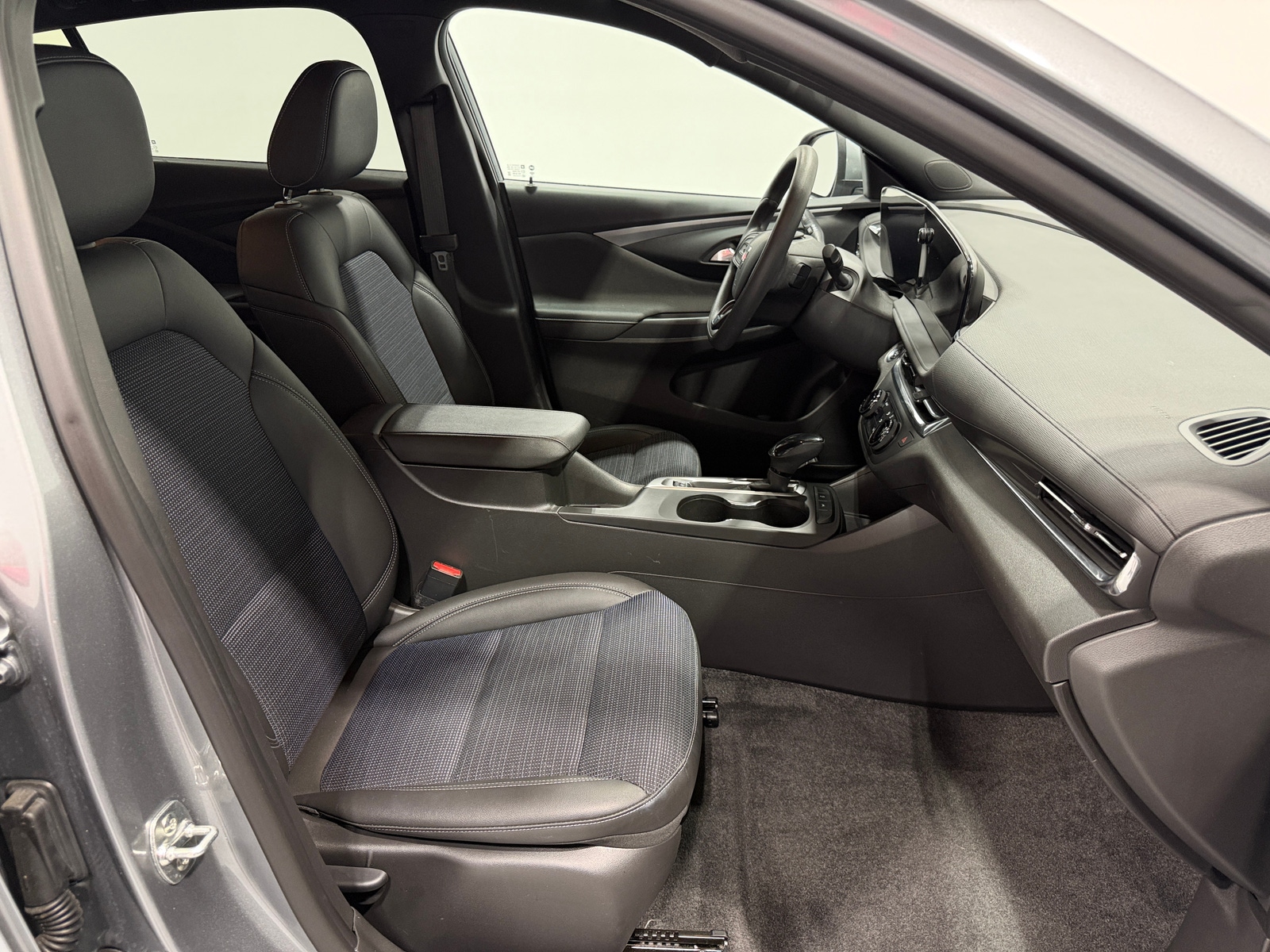 Thumbnail: 2025 Buick Envista - 2